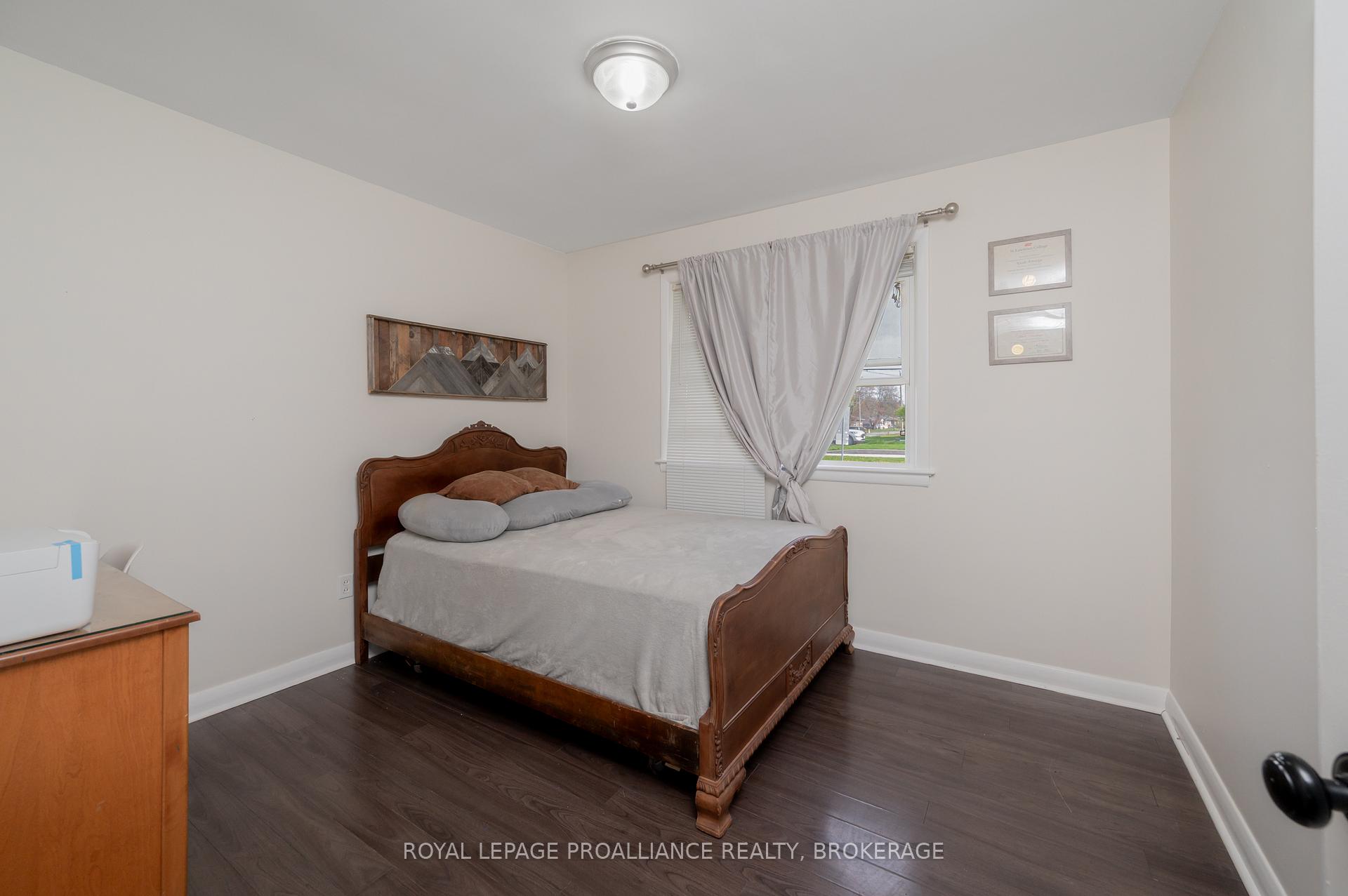 Photo 15 of 343 Meadowcrest Road, Kingston, City Southwest — HOMEH