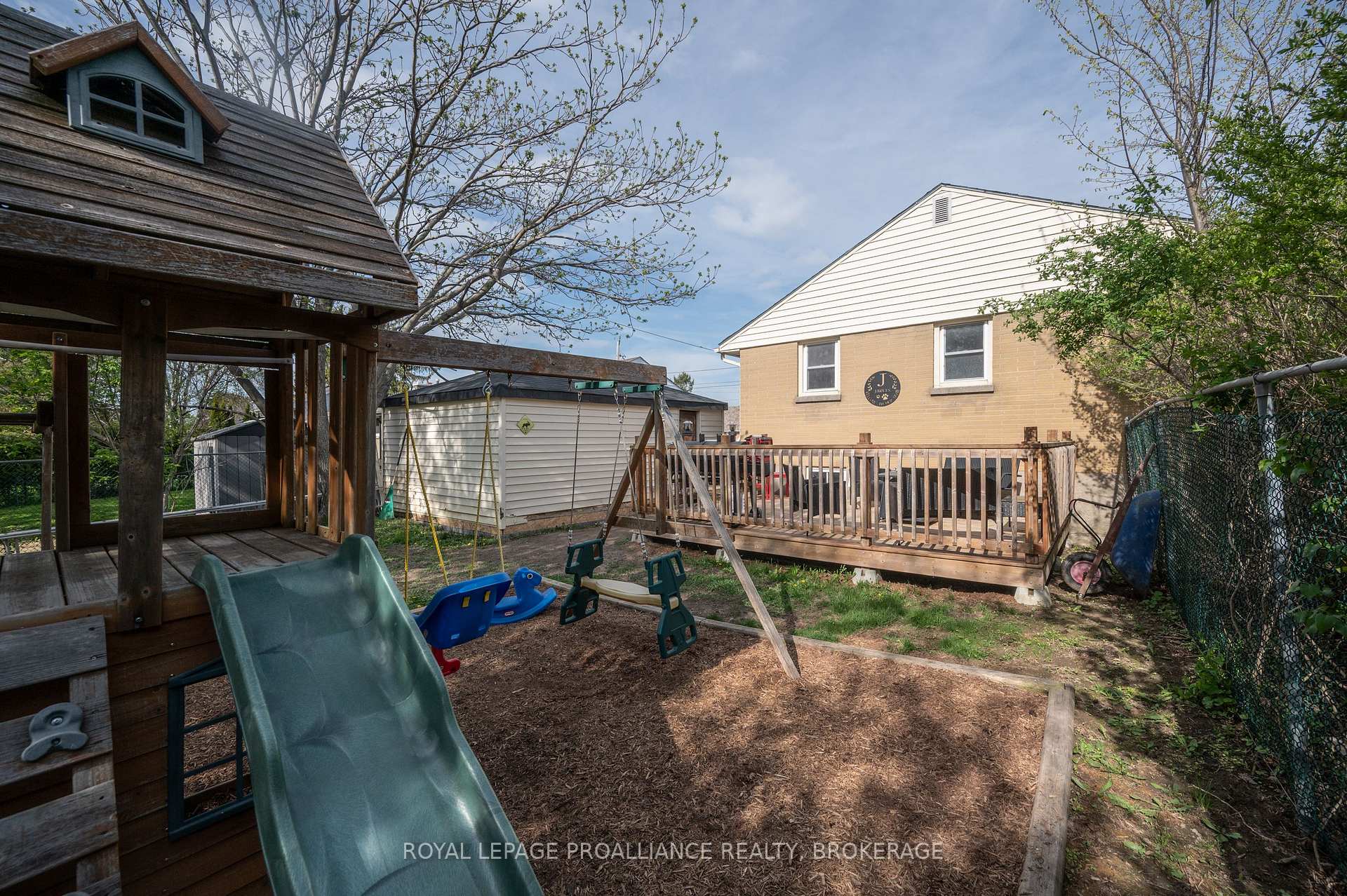 Photo 26 of 343 Meadowcrest Road, Kingston, City Southwest — HOMEH