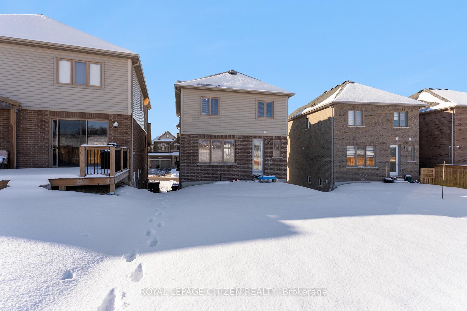 Photo 38 of 10 Janes Crescent, New Tecumseth, Rural New Tecumseth — HOMEH