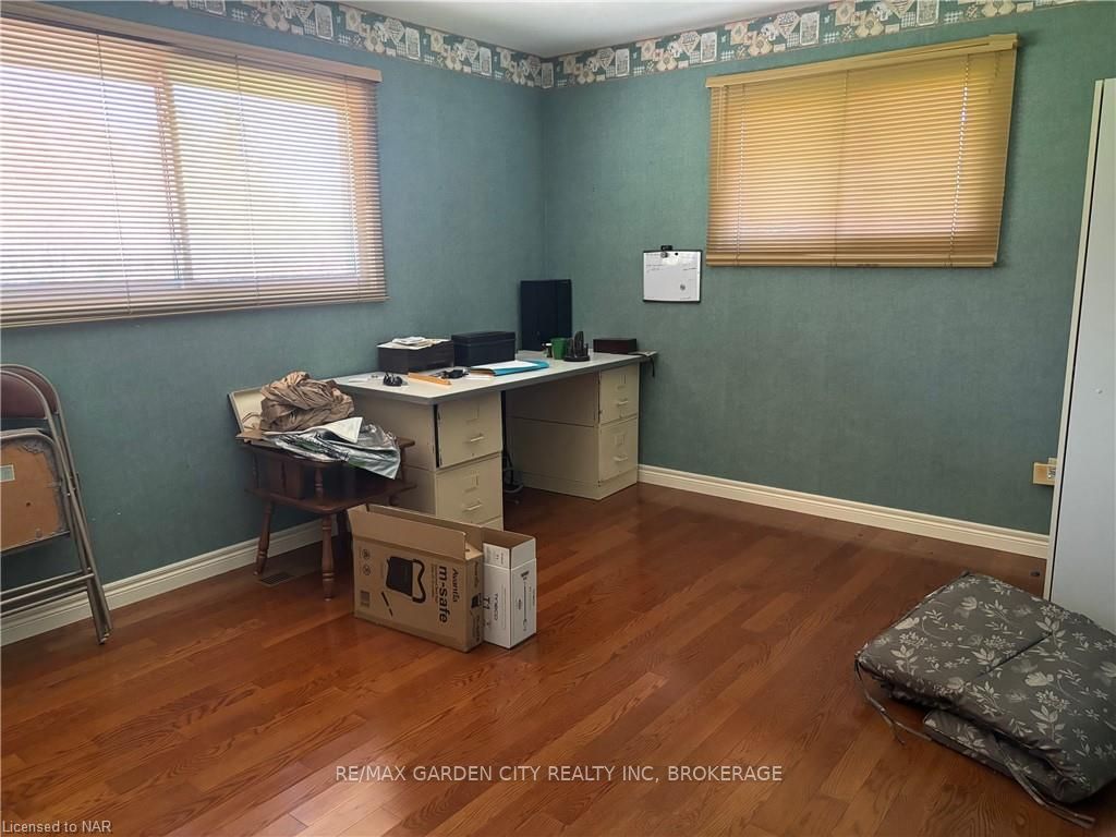 Photo 12 of 105 Orchard Hill Road, Pelham, North Pelham — HOMEH