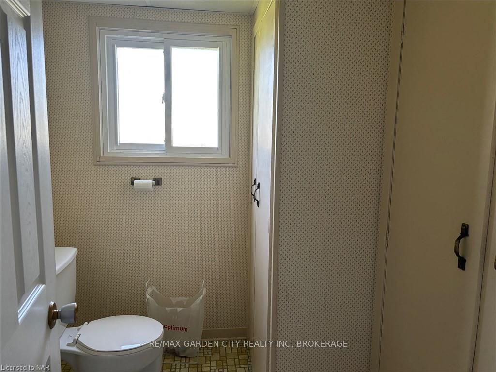 Photo 15 of 105 Orchard Hill Road, Pelham, North Pelham — HOMEH