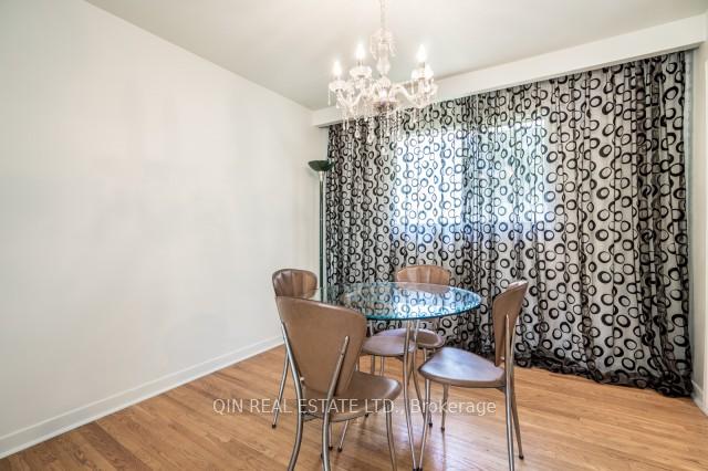 Photo 6 of 22 St Andres Court, Markham, Thornhill — HOMEH