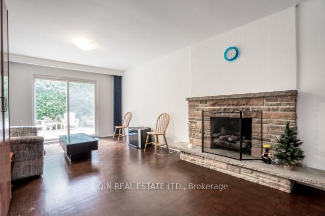 Photo 19 of 22 St Andres Court, Markham, Thornhill — HOMEH