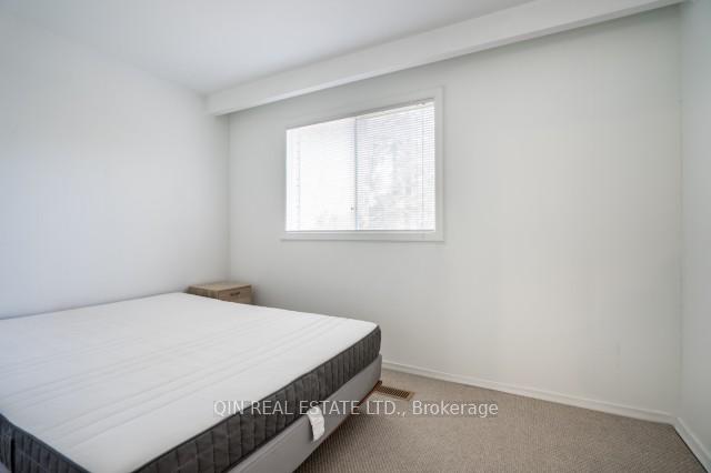 Photo 20 of 22 St Andres Court, Markham, Thornhill — HOMEH