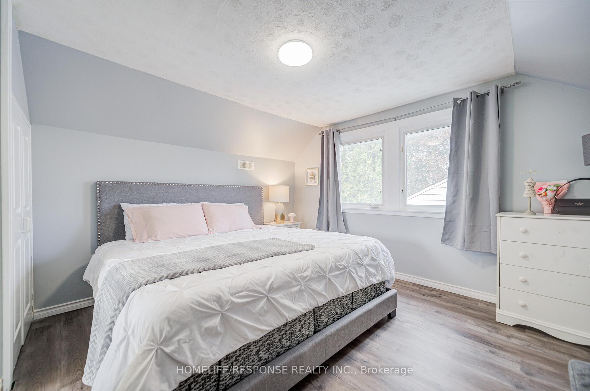 Photo 23 of 278 Drew Street, Oshawa, Central — HOMEH