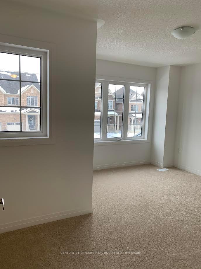 Photo 10 of 36 Casserley Crescent, New Tecumseth, Tottenham — HOMEH