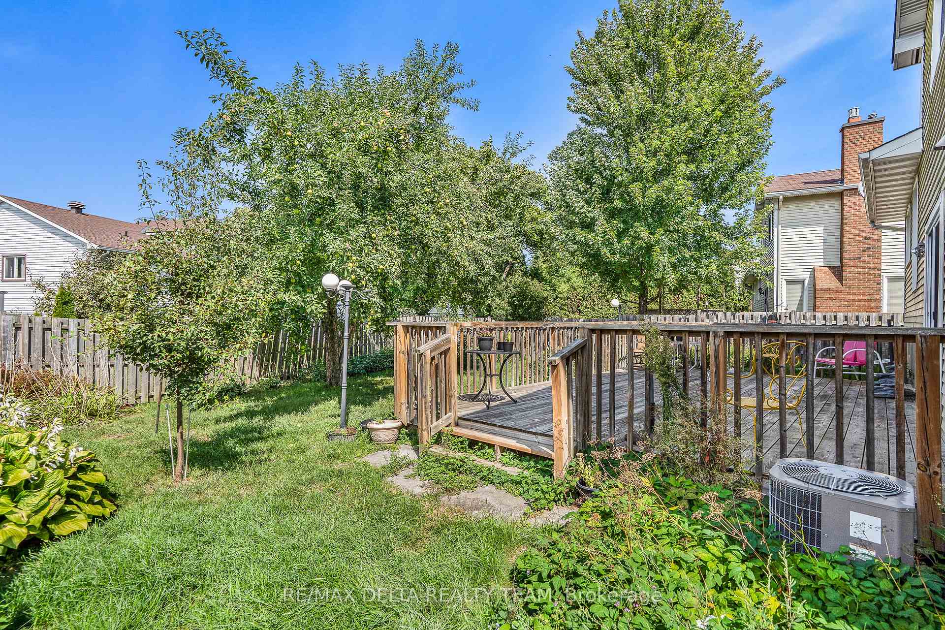 Photo 27 of 6321 Fortune Drive, Ottawa, Convent Glen North — HOMEH