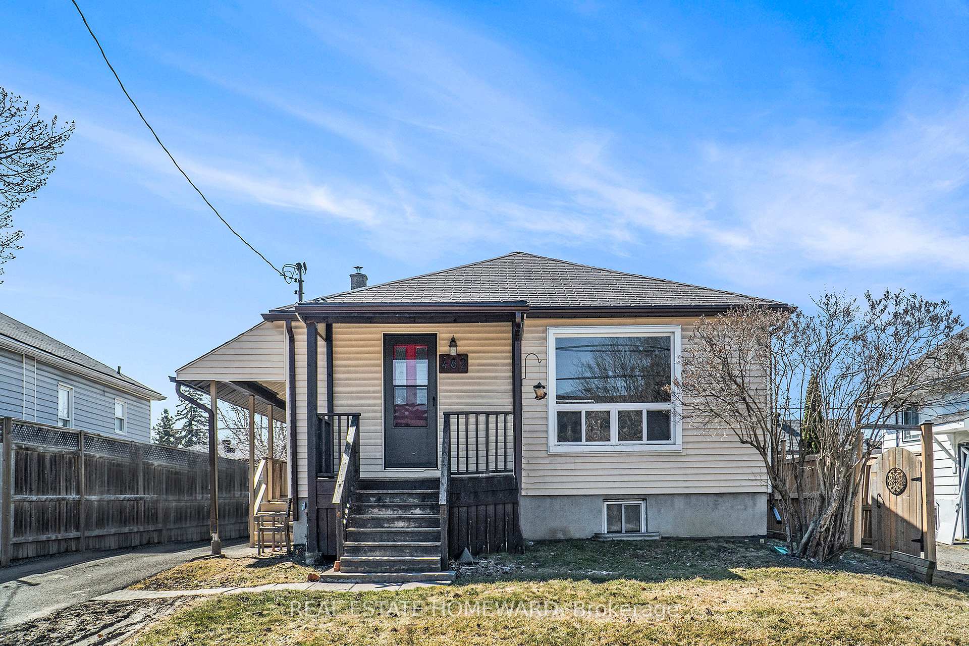 Photo 1 of 482 Donald Street, Ottawa, Overbrook/Castle Heights — HOMEH