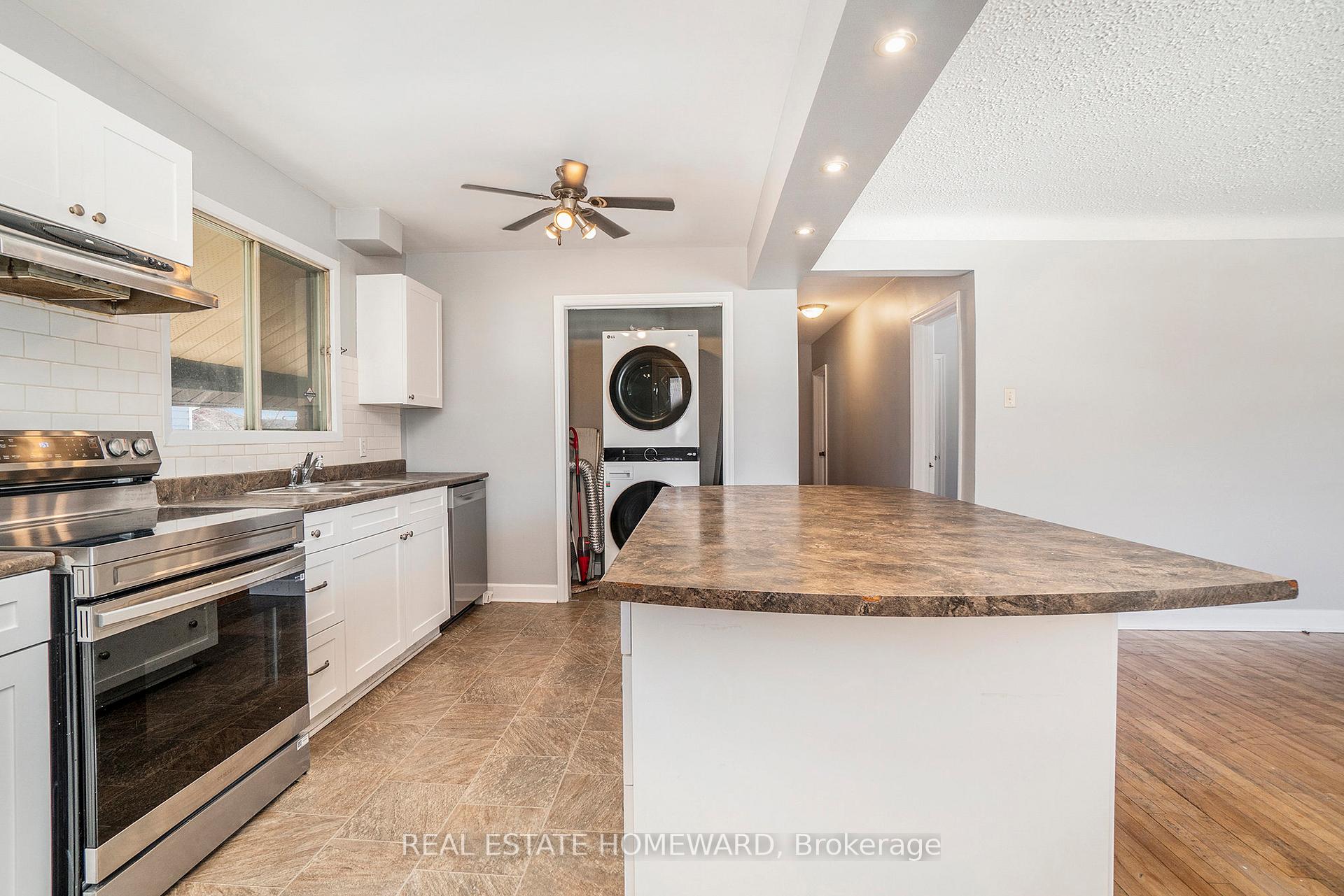 Photo 3 of 482 Donald Street, Ottawa, Overbrook/Castle Heights — HOMEH