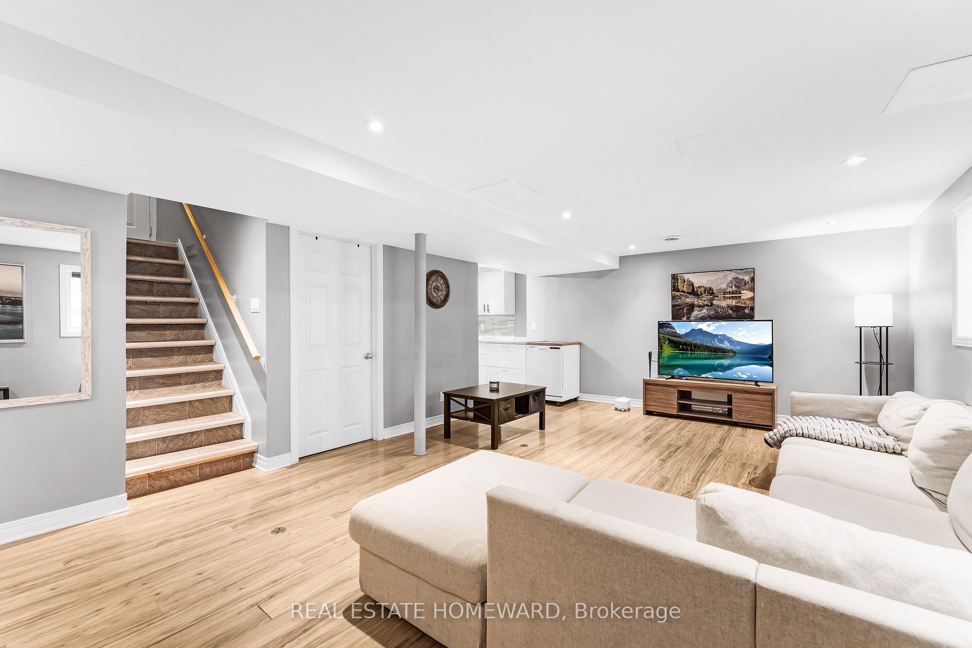 Photo 21 of 482 Donald Street, Ottawa, Overbrook/Castle Heights — HOMEH