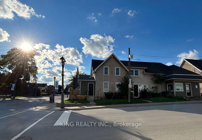 Photo 14 of 4729 Queen Street, Niagara Falls, Downtown — HOMEH