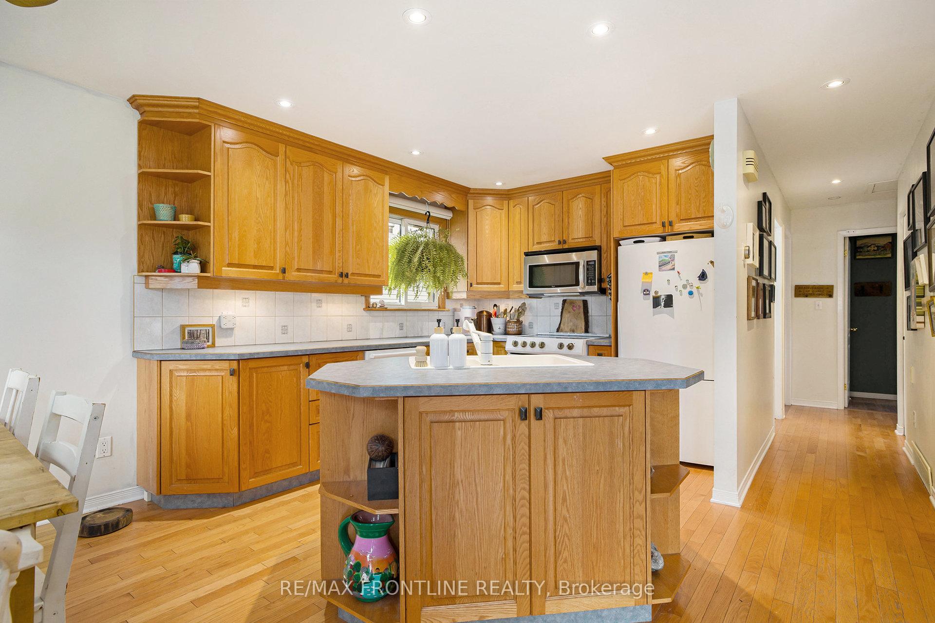 Photo 13 of 13 Haggart Street, Perth — HOMEH