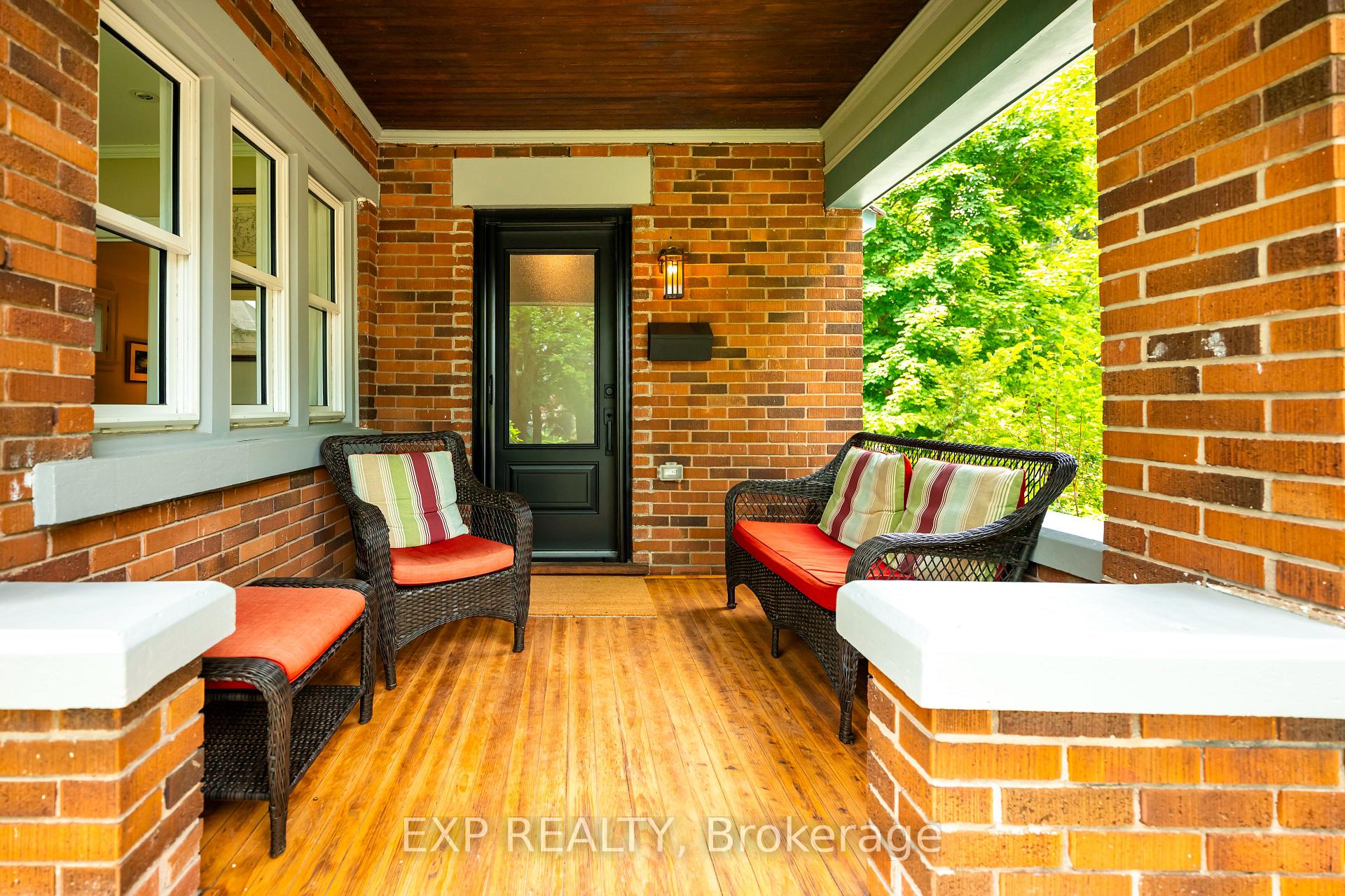 Photo 7 of 9 Third Avenue, Orangeville — HOMEH