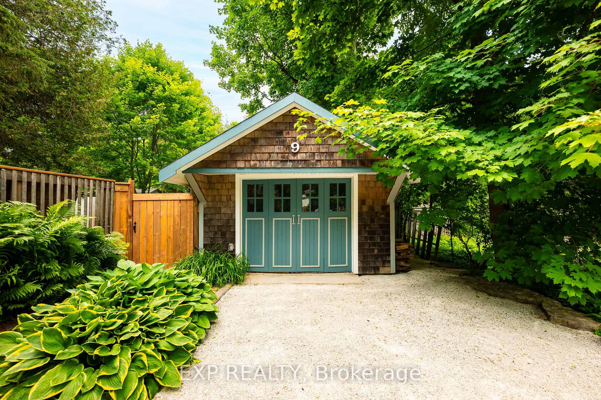 Photo 28 of 9 Third Avenue, Orangeville — HOMEH