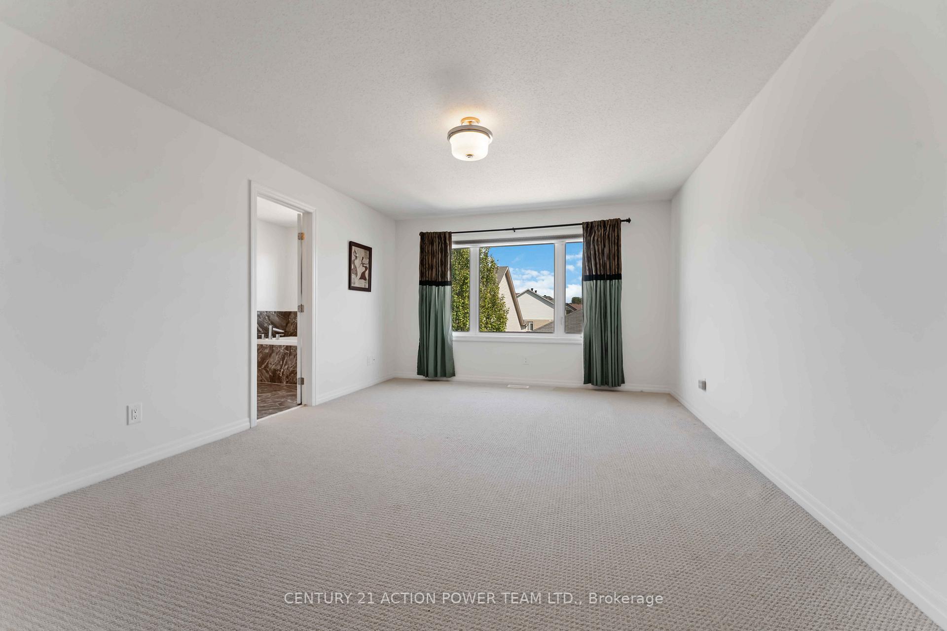 Photo 17 of 214 Gossamer Street, Ottawa, Mer Bleue/Bradley Estates/Anderson Park — HOMEH