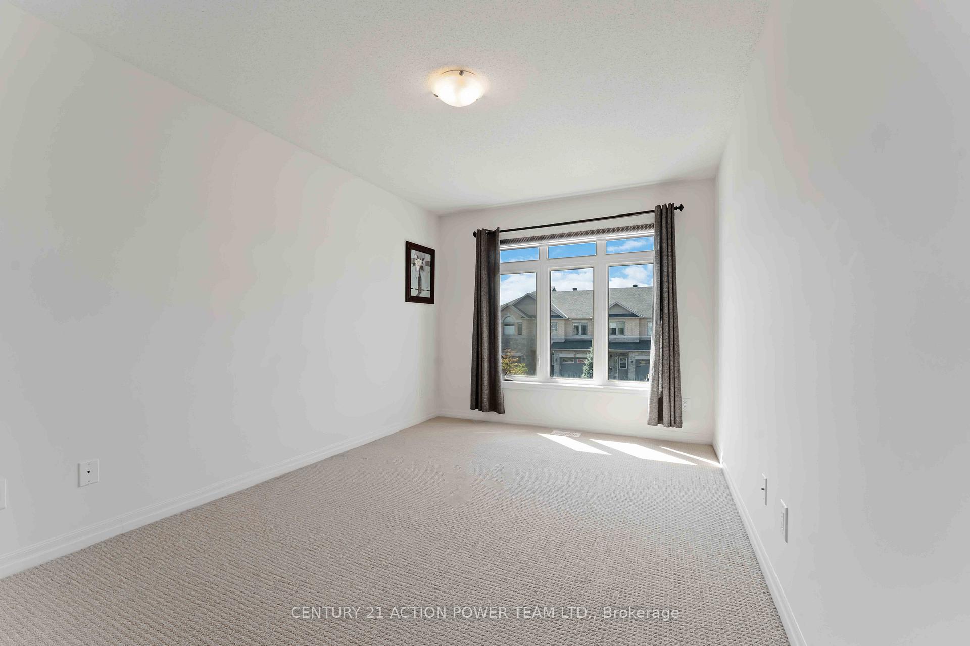 Photo 21 of 214 Gossamer Street, Ottawa, Mer Bleue/Bradley Estates/Anderson Park — HOMEH