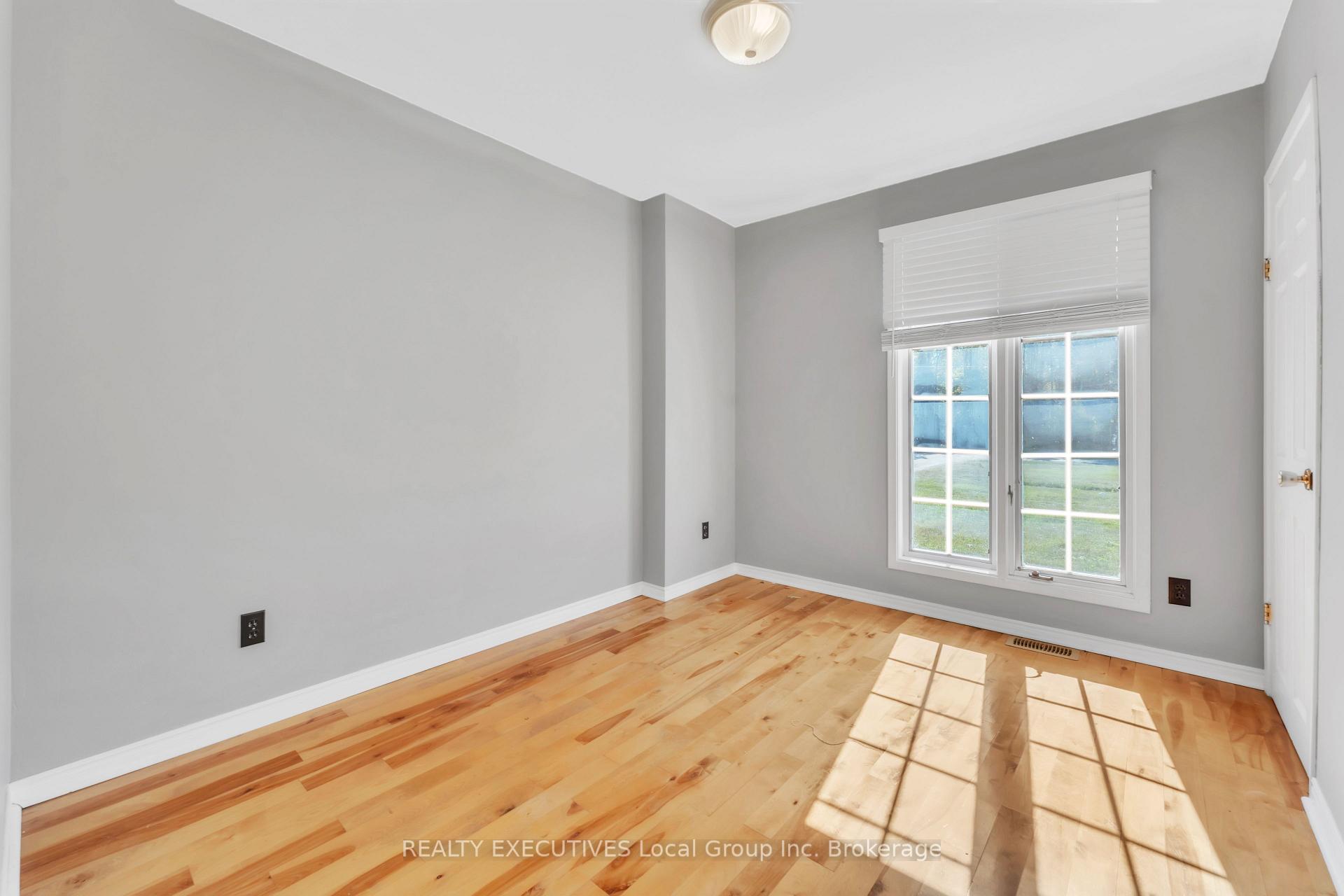 Photo 7 of 400 Bomarc Road, North Bay, College Heights — HOMEH