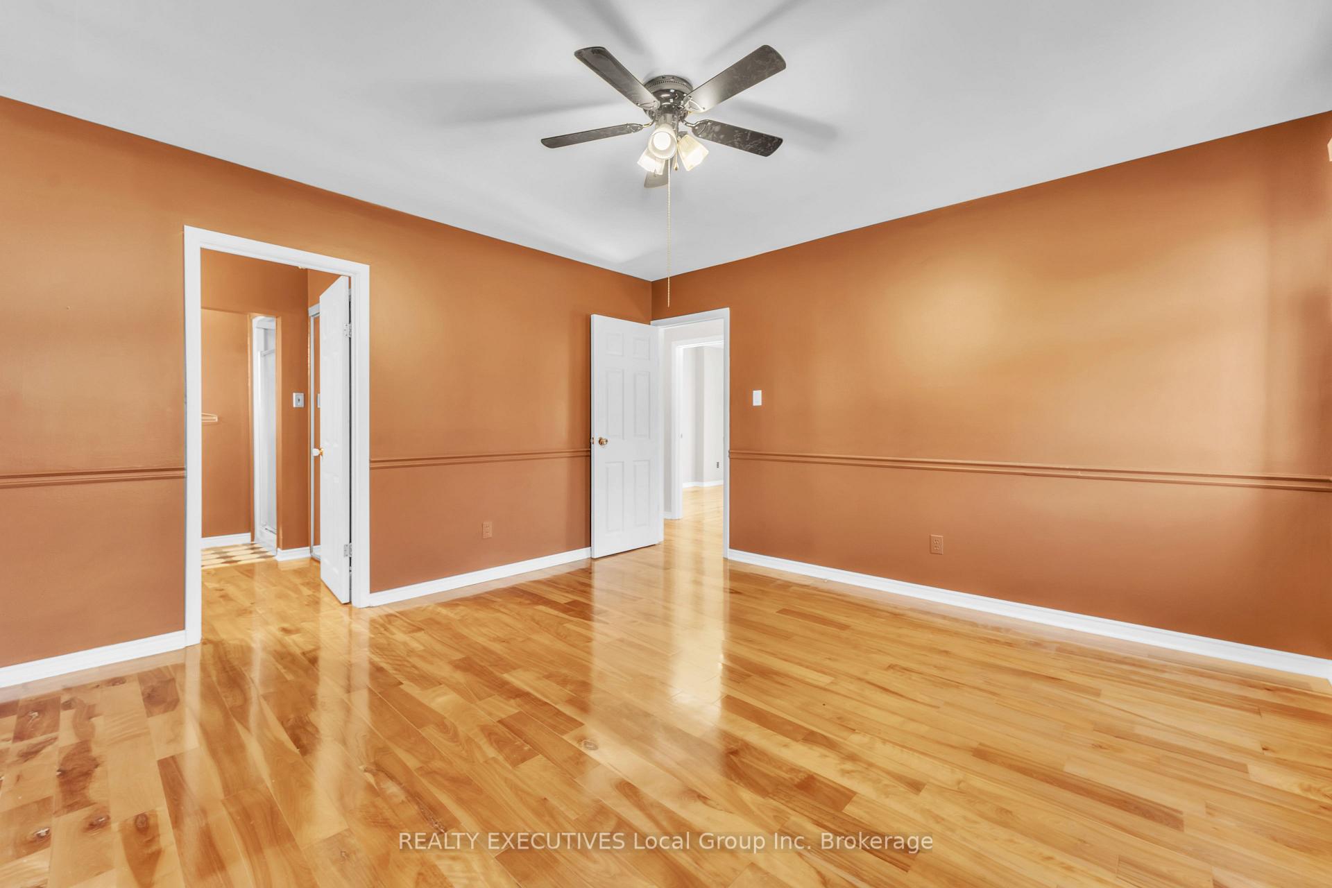 Photo 8 of 400 Bomarc Road, North Bay, College Heights — HOMEH