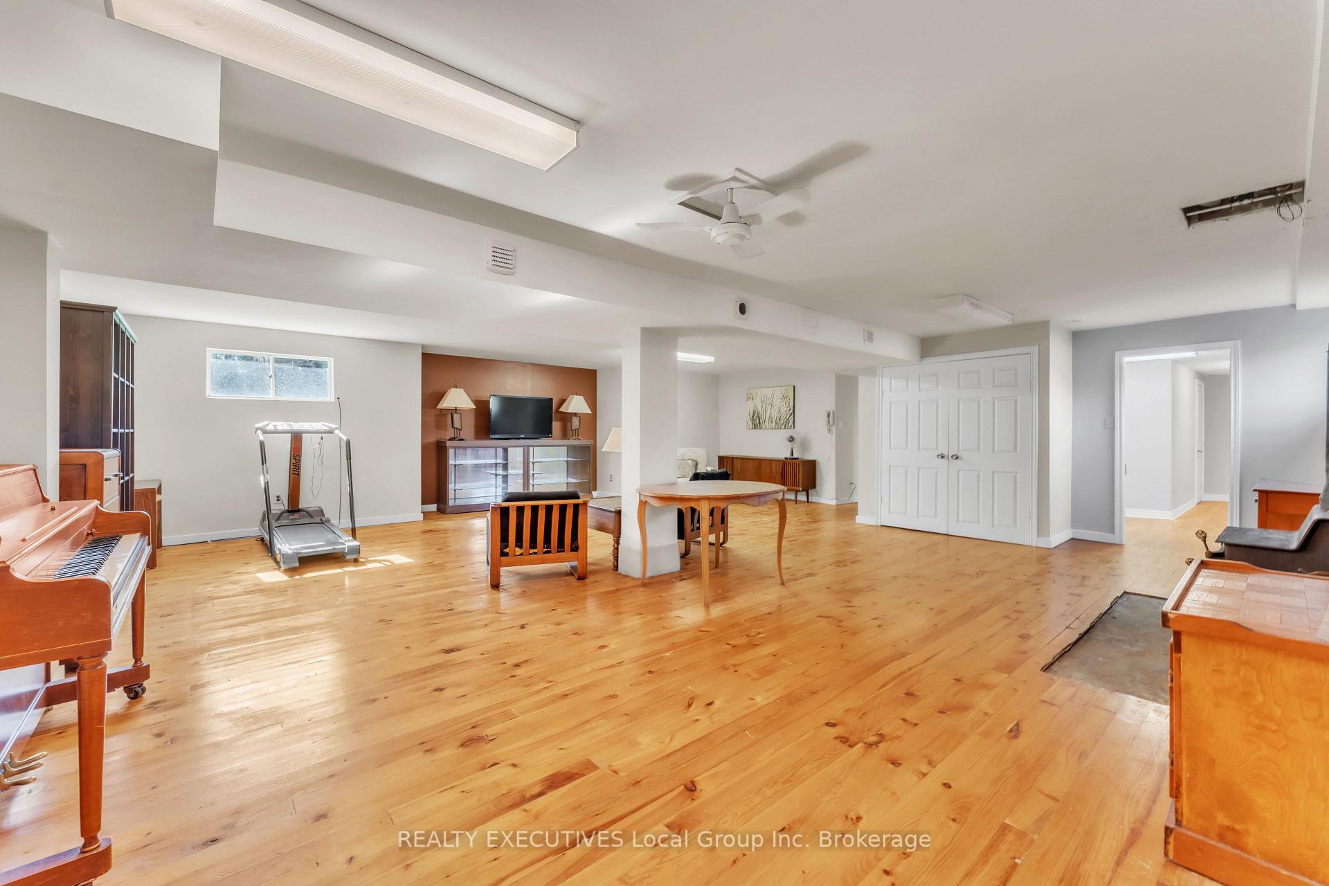 Photo 10 of 400 Bomarc Road, North Bay, College Heights — HOMEH