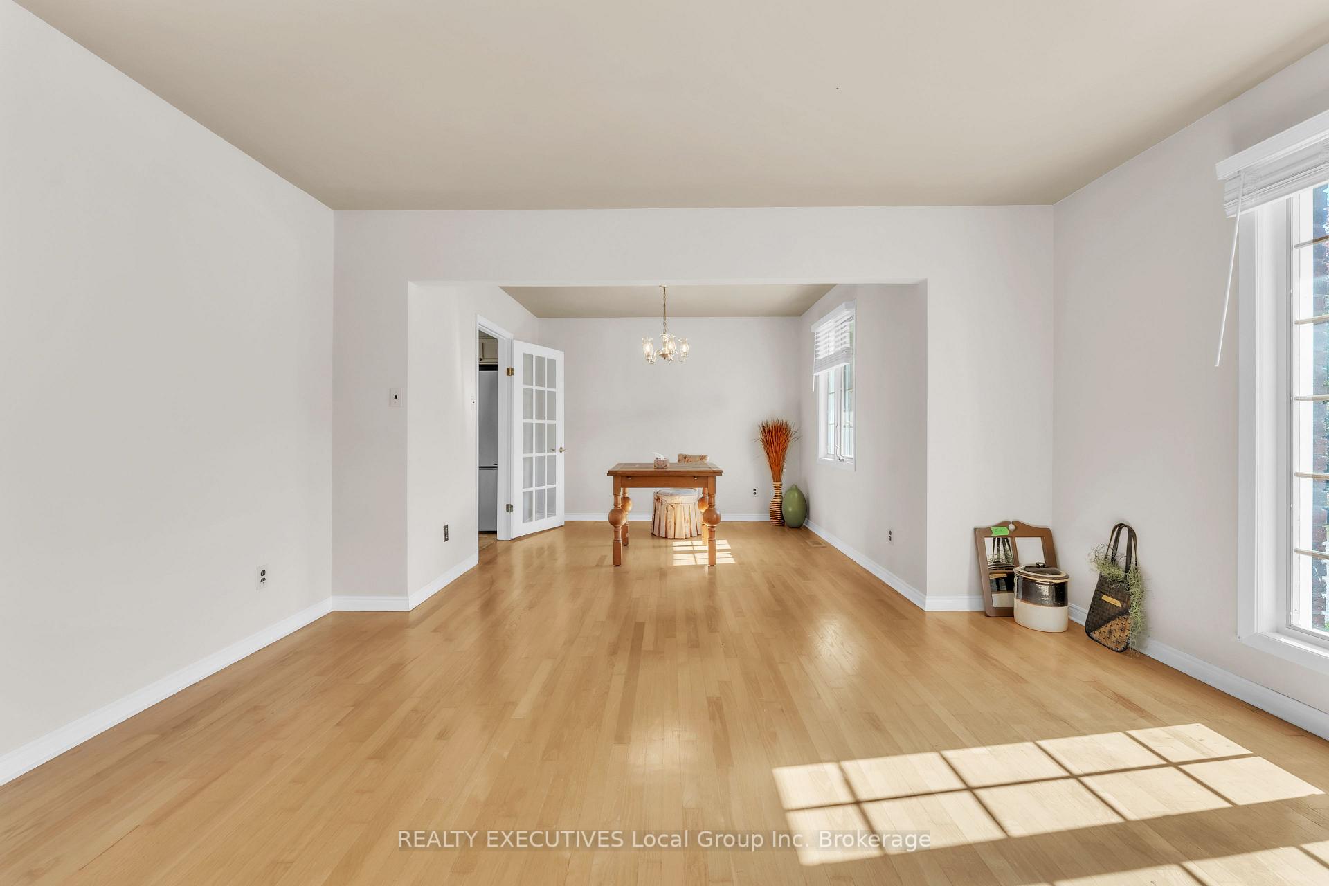Photo 17 of 400 Bomarc Road, North Bay, College Heights — HOMEH