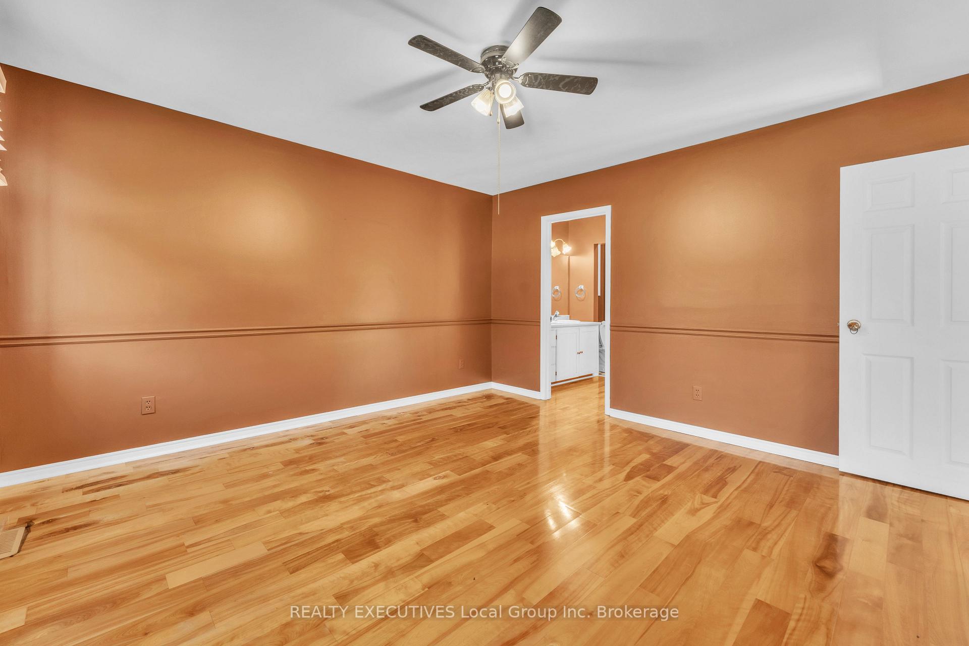 Photo 23 of 400 Bomarc Road, North Bay, College Heights — HOMEH