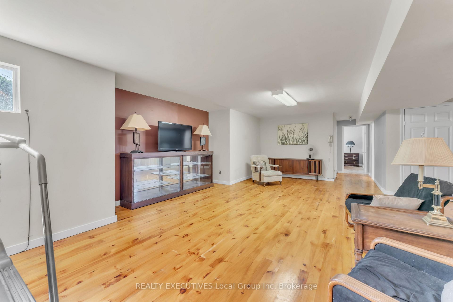 Photo 25 of 400 Bomarc Road, North Bay, College Heights — HOMEH