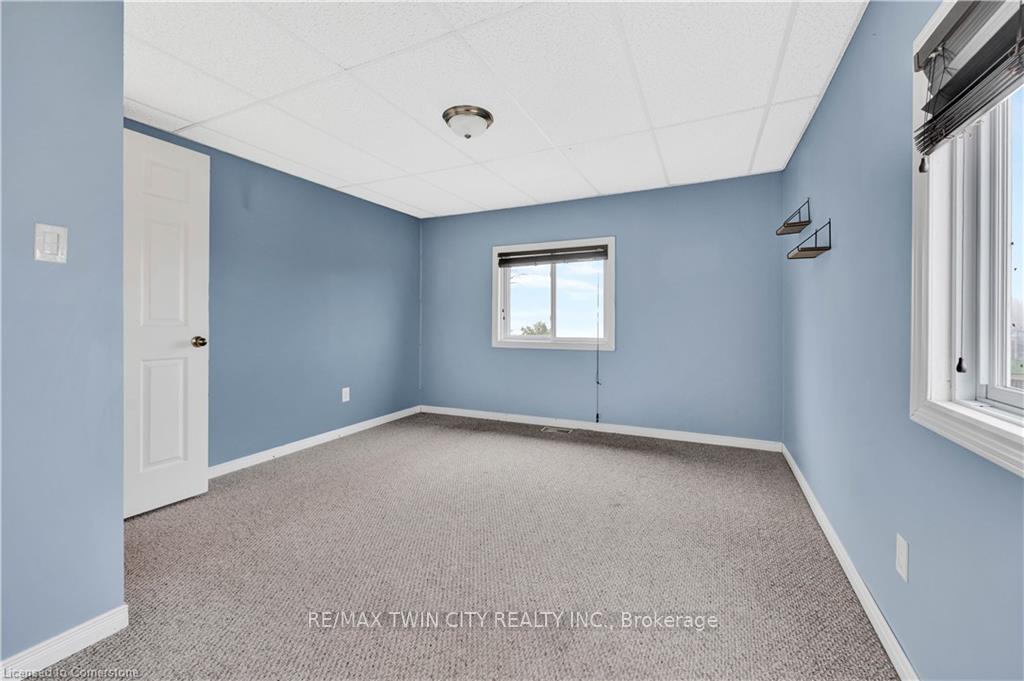 Photo 11 of 2241 Line 34, Perth East, Shakespeare — HOMEH