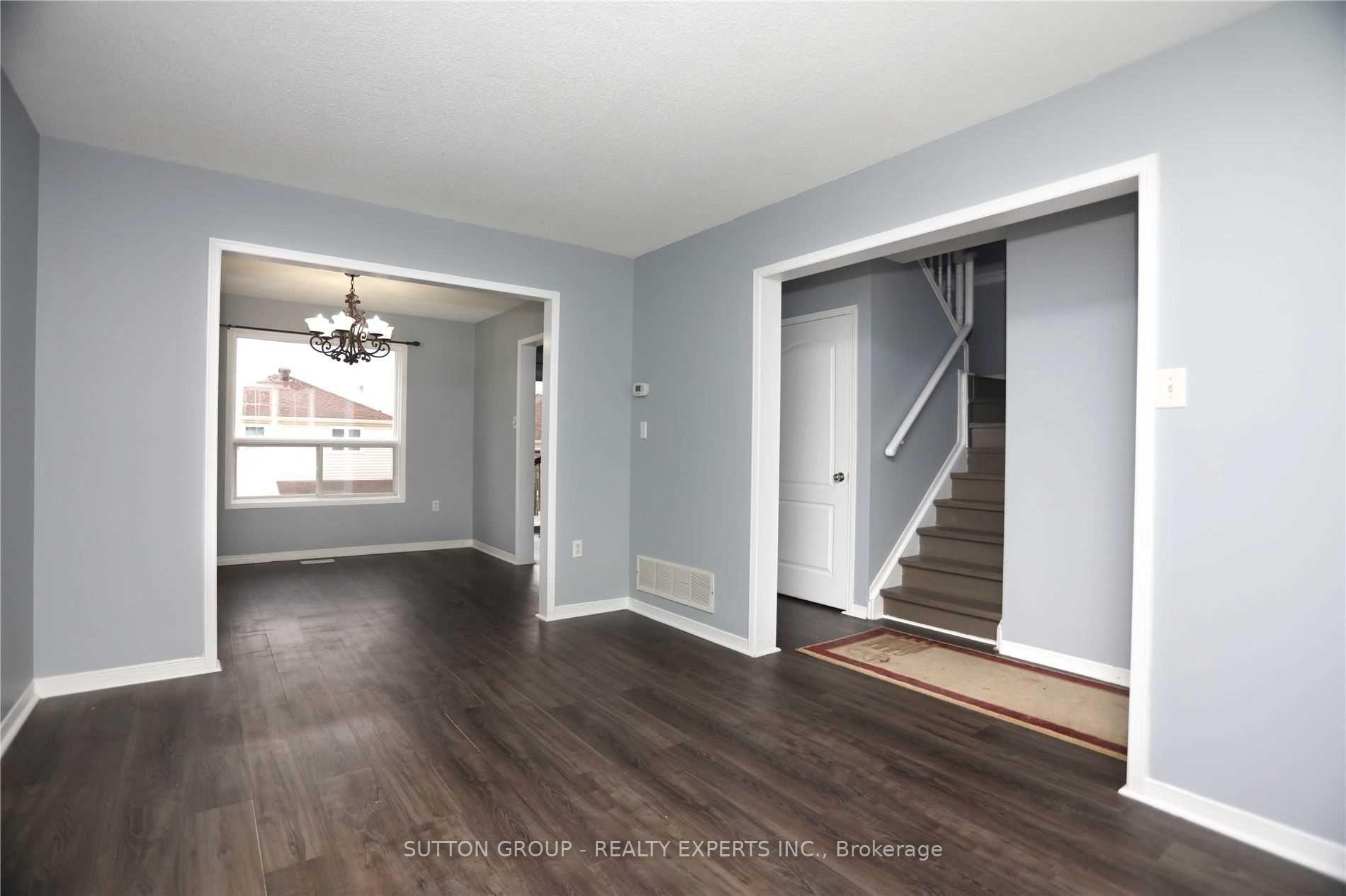 Photo 7 of 8 Eastview Crescent, Orangeville — HOMEH