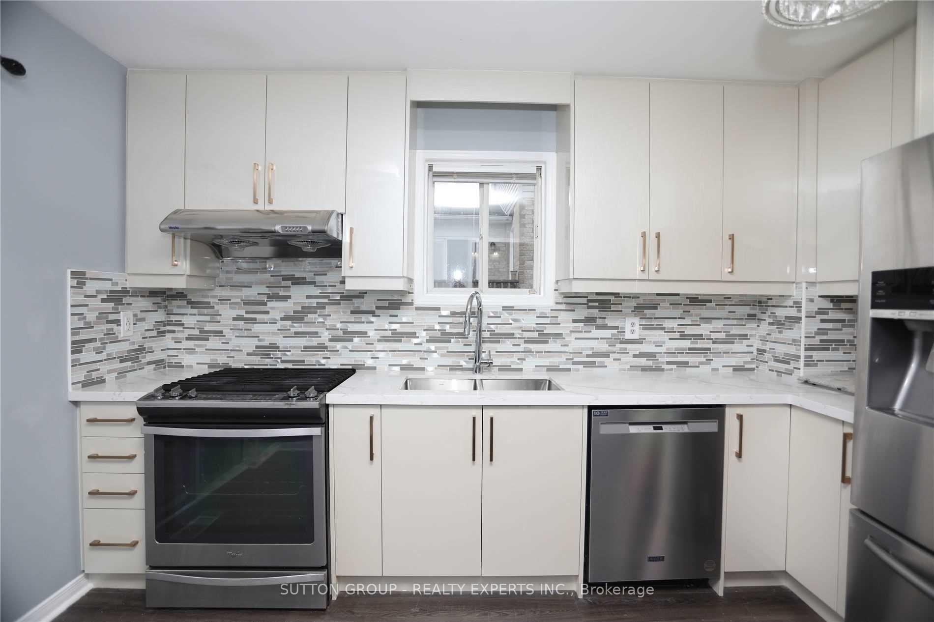 Photo 10 of 8 Eastview Crescent, Orangeville — HOMEH