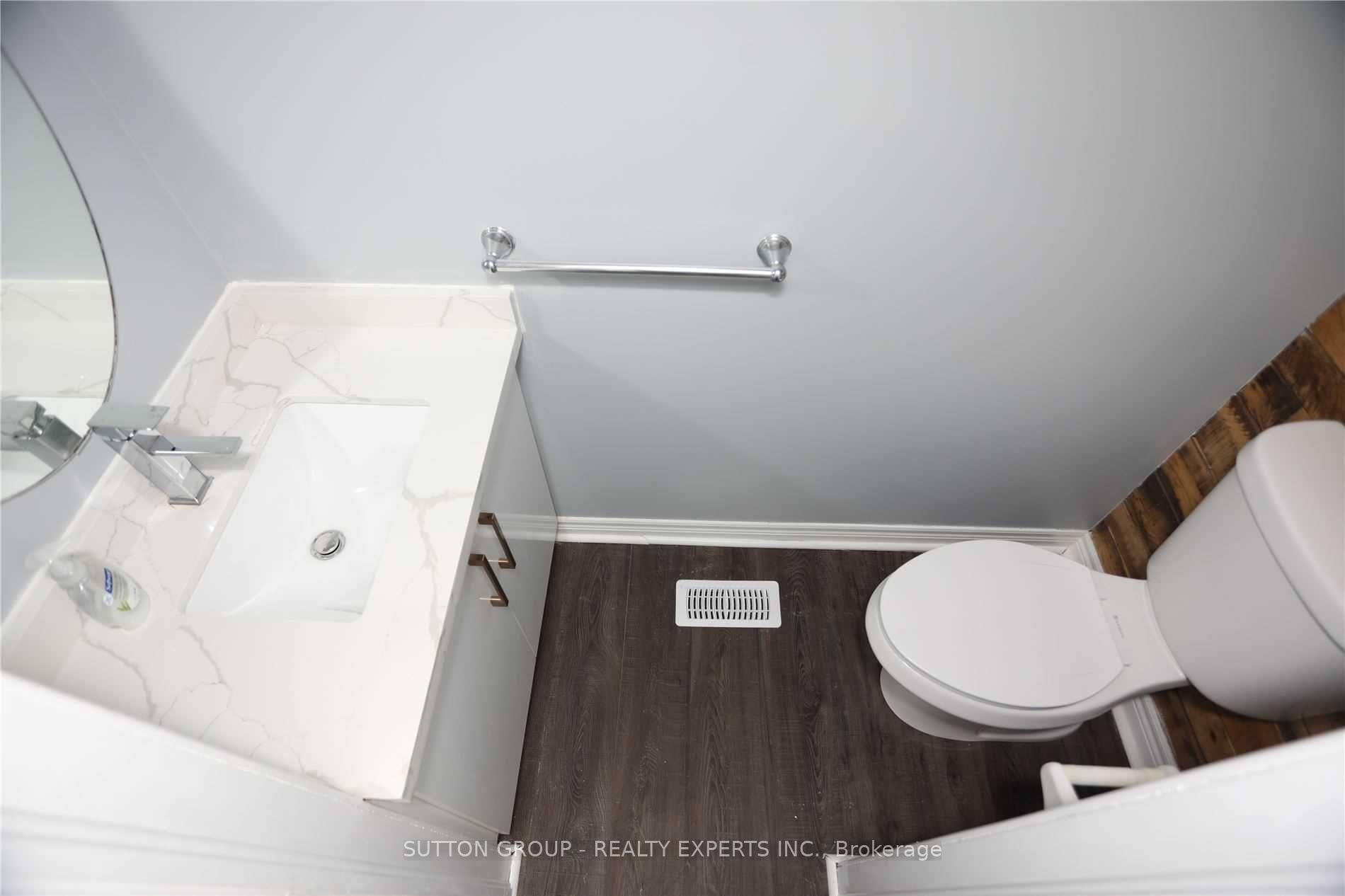 Photo 12 of 8 Eastview Crescent, Orangeville — HOMEH