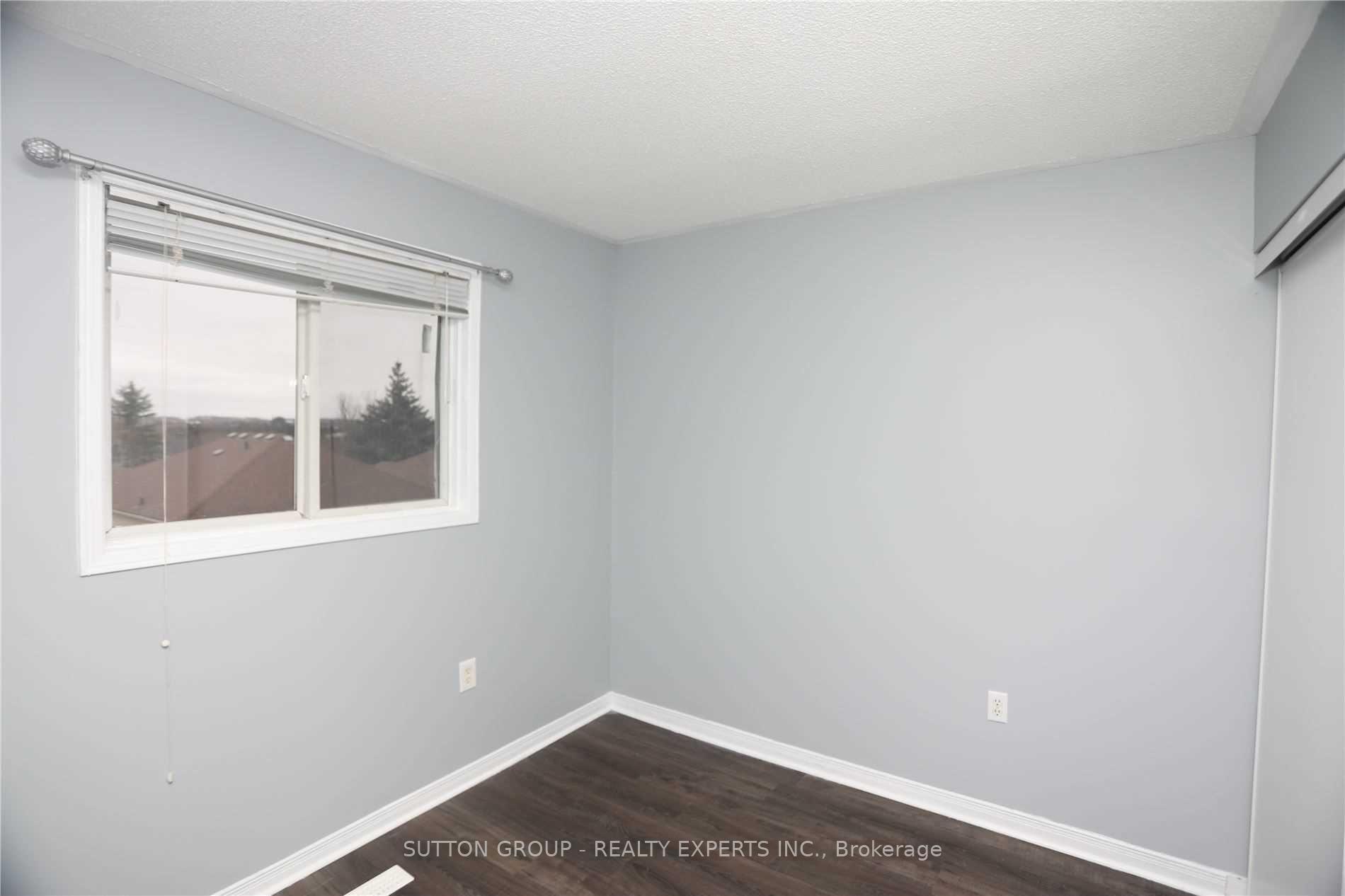 Photo 15 of 8 Eastview Crescent, Orangeville — HOMEH