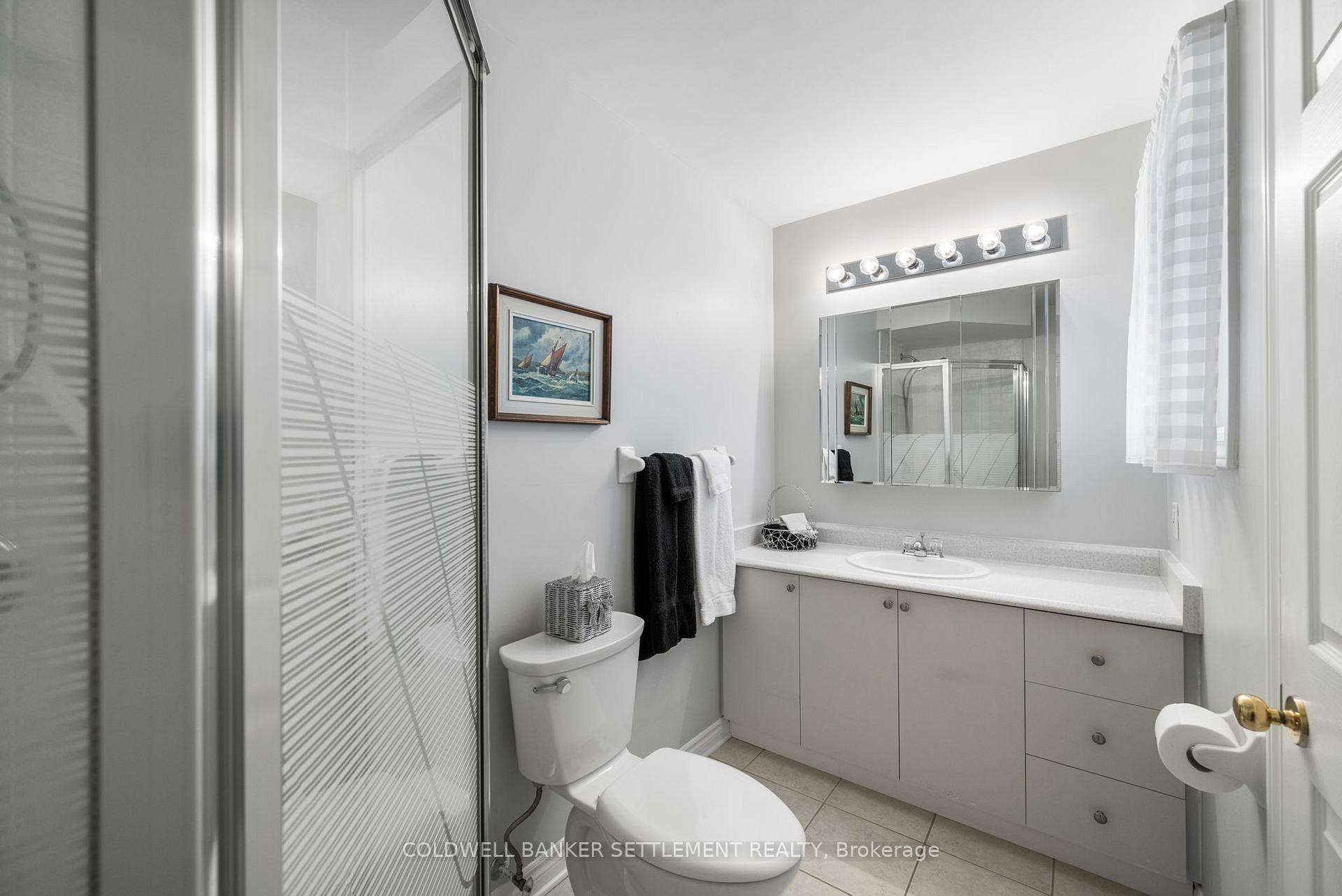 Photo 34 of 80 Decaria Boulevard, Perth — HOMEH