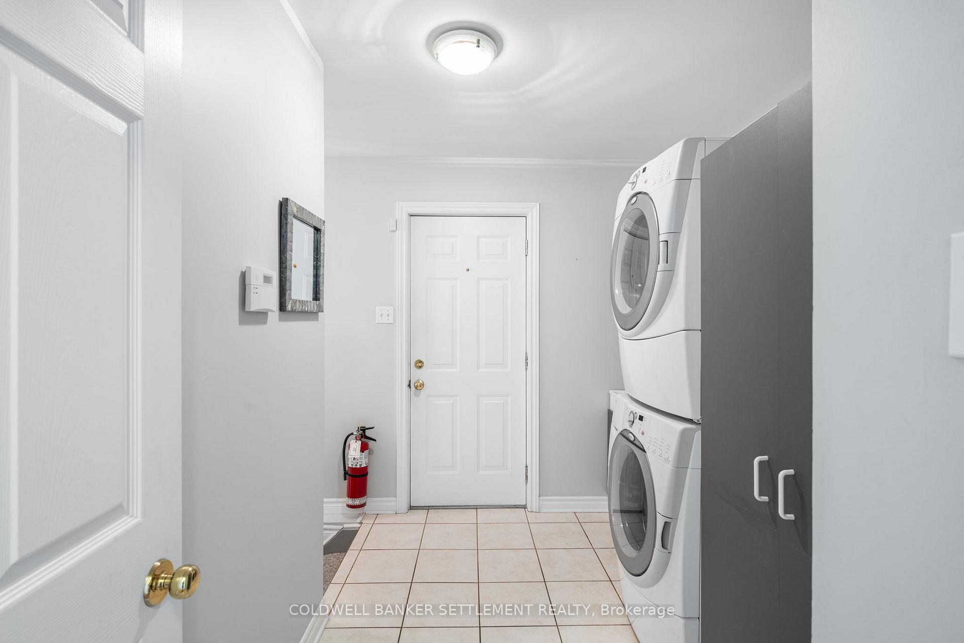 Photo 36 of 80 Decaria Boulevard, Perth — HOMEH