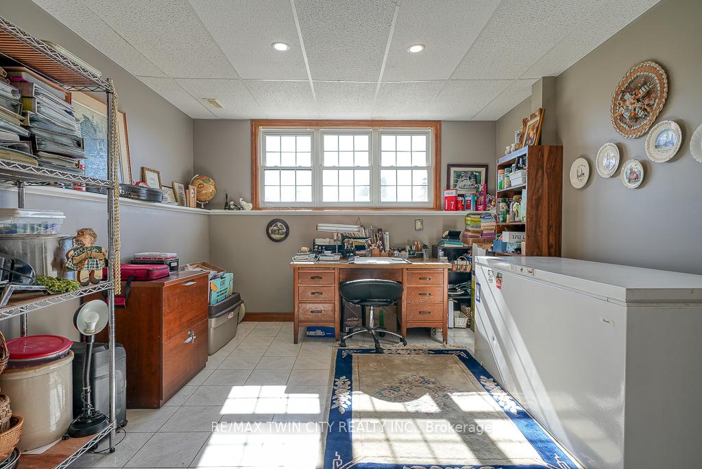 Photo 21 of 4010 North Hill Drive, Perth East, Shakespeare — HOMEH