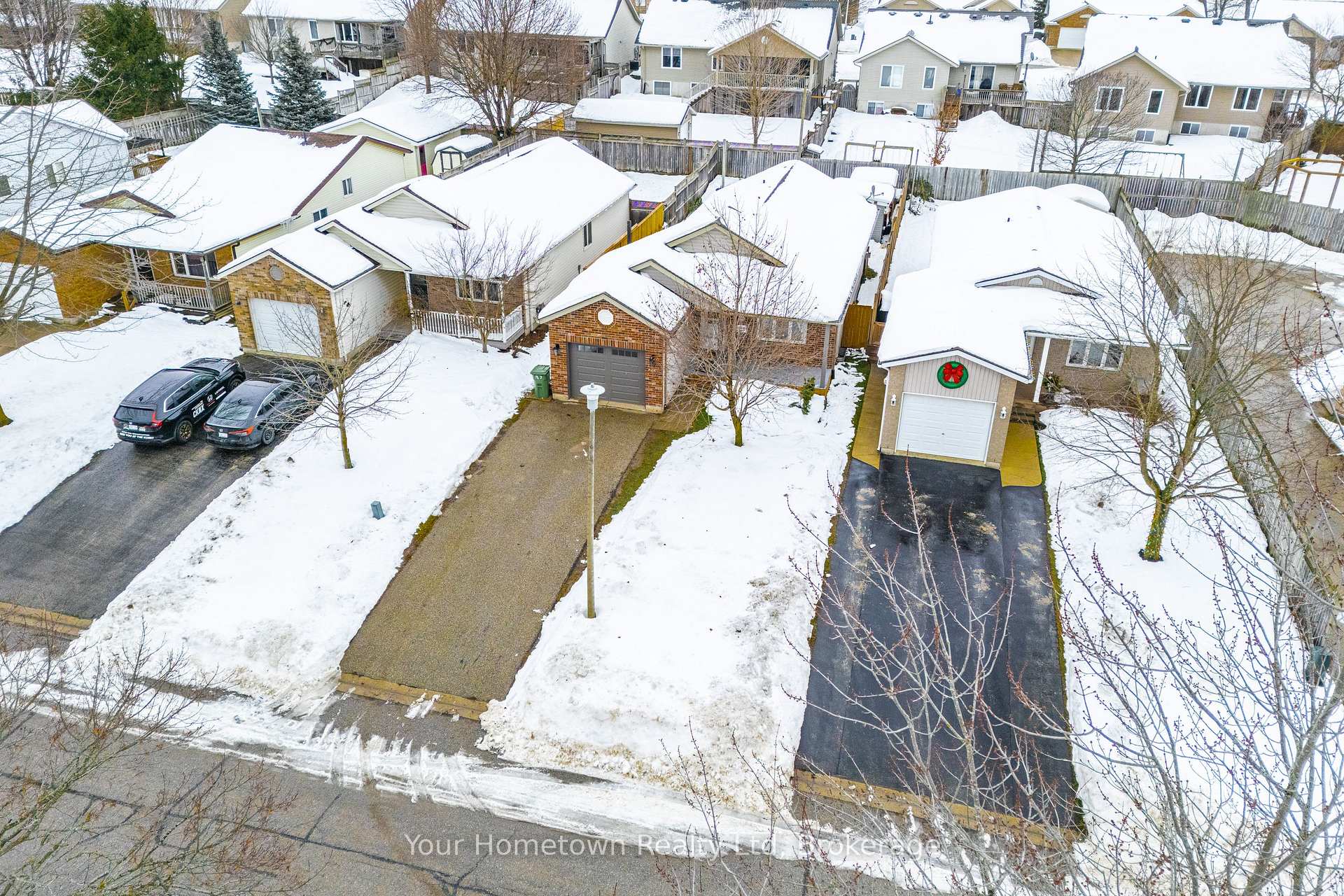 Photo 2 of 411 Highland Drive, North Huron, Wingham — HOMEH