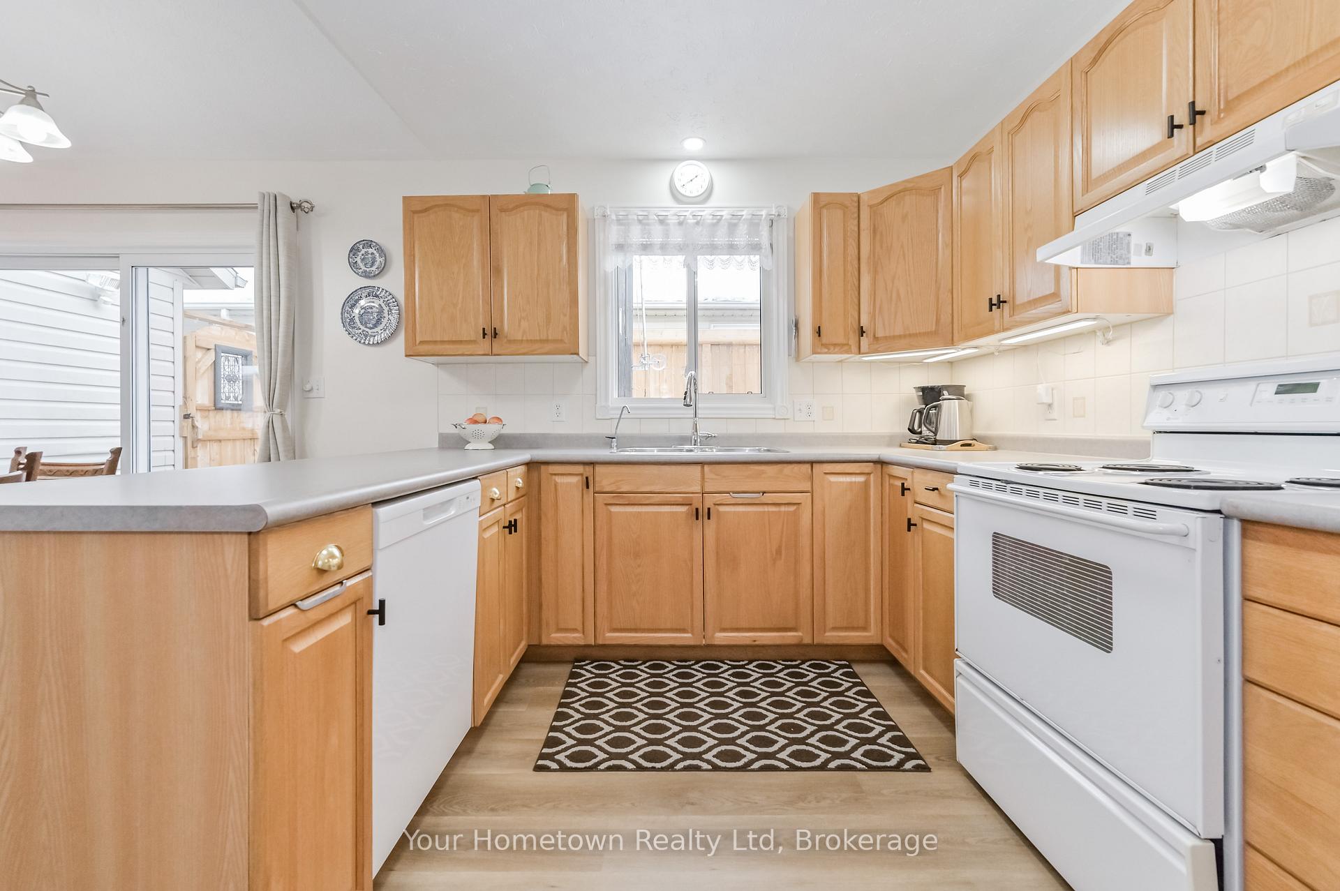 Photo 9 of 411 Highland Drive, North Huron, Wingham — HOMEH