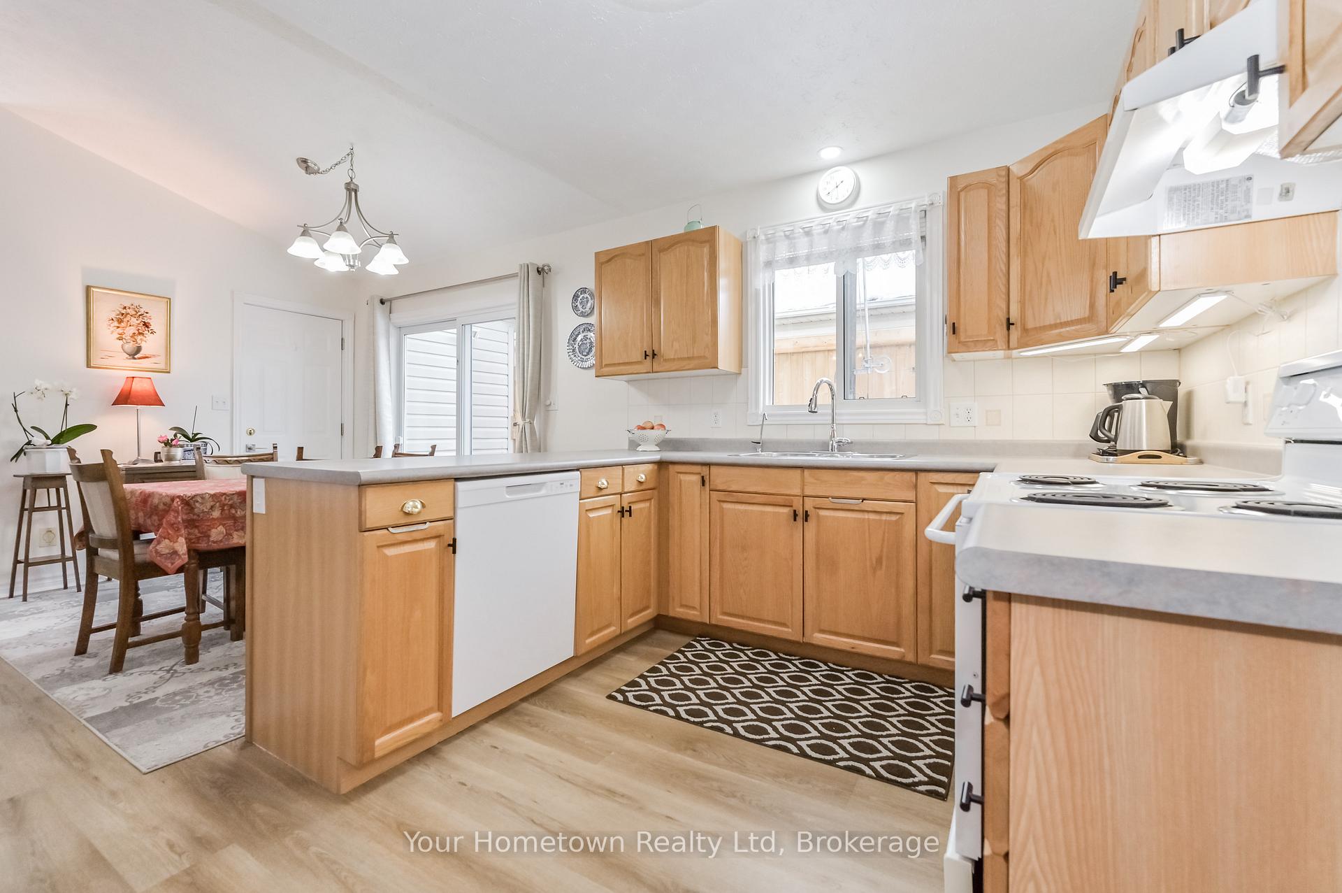 Photo 10 of 411 Highland Drive, North Huron, Wingham — HOMEH