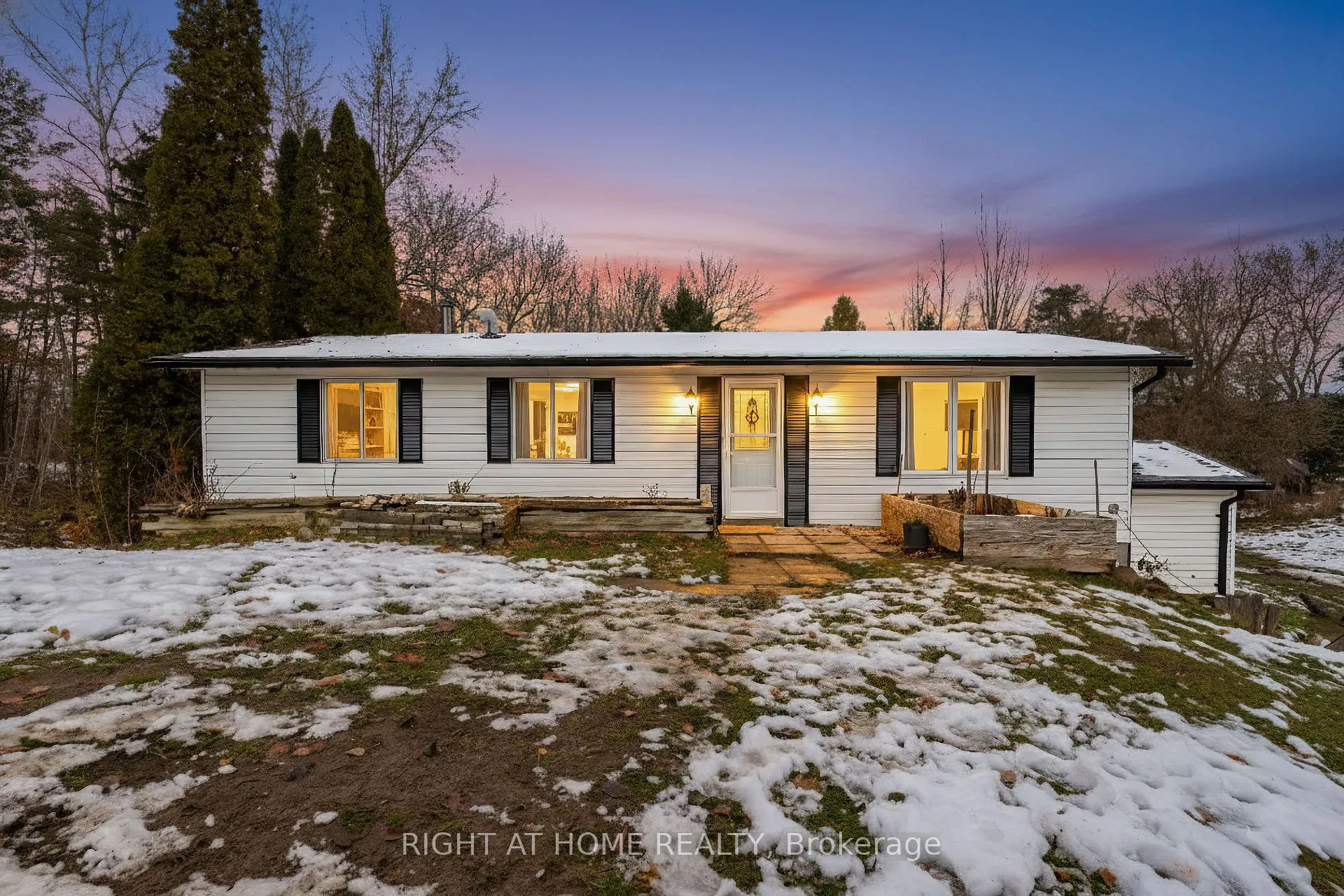 Photo 39 of 2421 10 Side Road N, New Tecumseth, Rural New Tecumseth — HOMEH