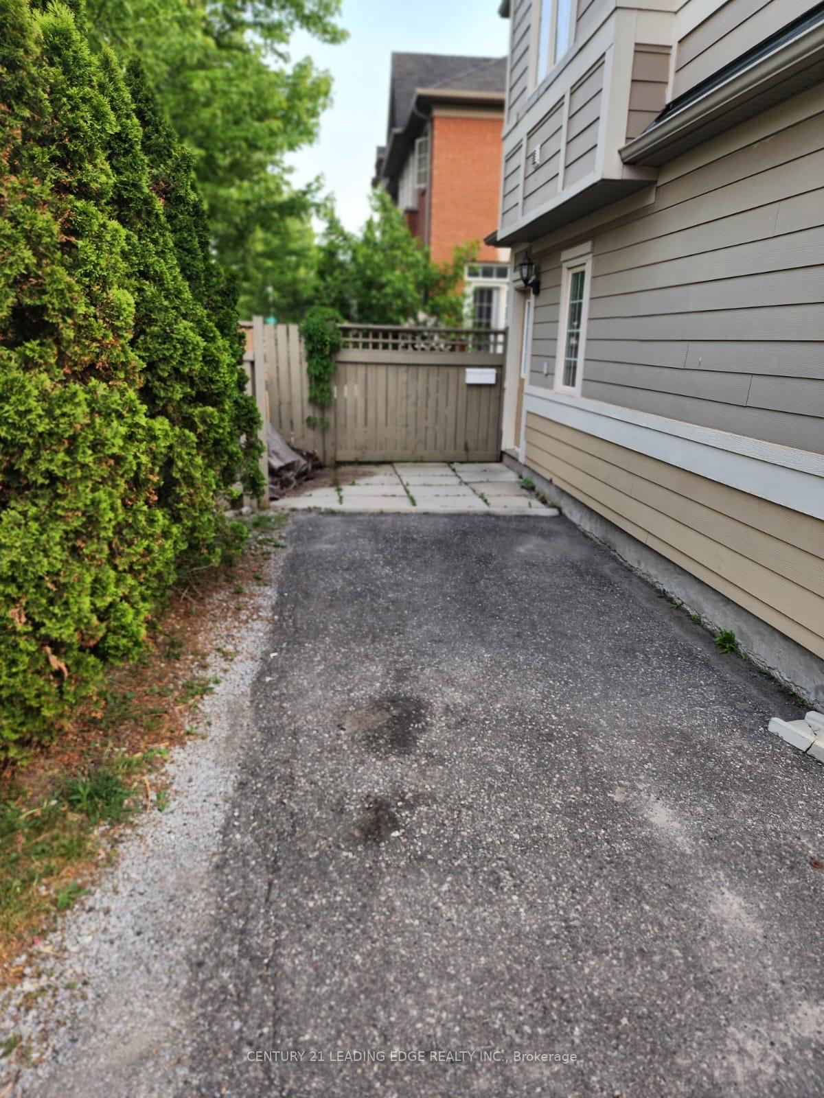 Photo 2 of Unit Coach House, 26 Northvale Road, Markham, Cornell — HOMEH