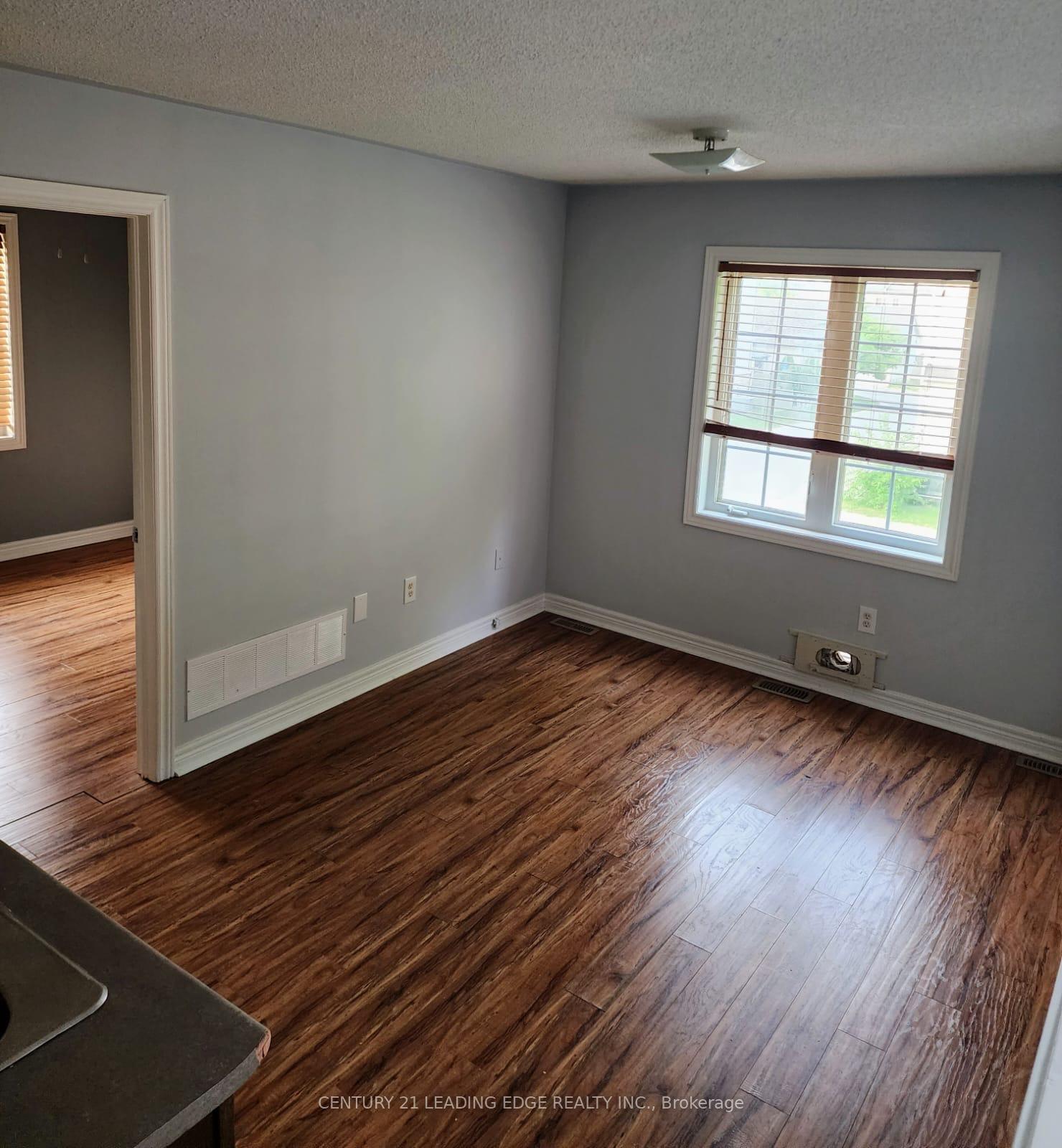 Photo 4 of Unit Coach House, 26 Northvale Road, Markham, Cornell — HOMEH