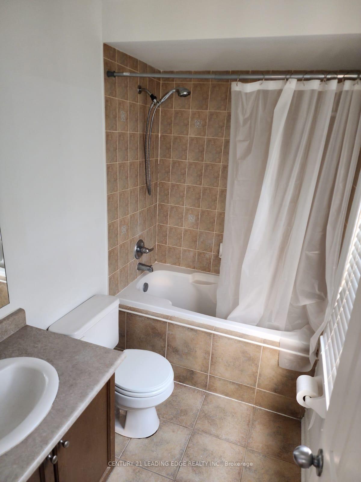 Photo 5 of Unit Coach House, 26 Northvale Road, Markham, Cornell — HOMEH