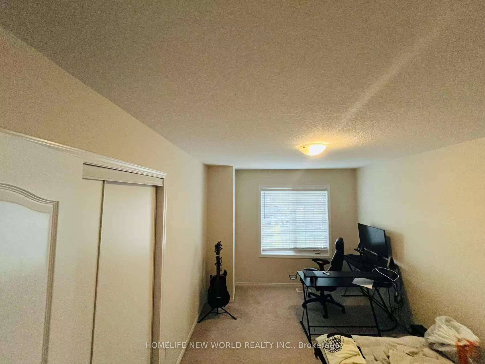 Photo 8 of 7881 Hackberry Trail, Niagara Falls, Brown — HOMEH