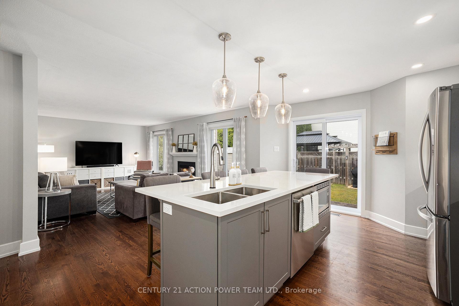 Photo 14 of 6008 Longleaf Drive, Ottawa, Chapel Hill South - Orleans Village — HOMEH
