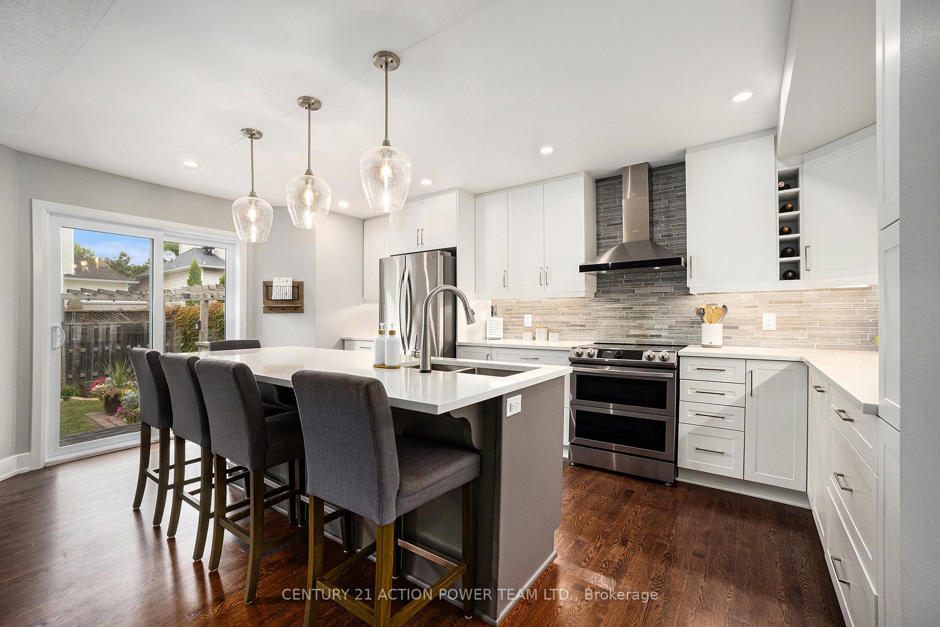 Photo 15 of 6008 Longleaf Drive, Ottawa, Chapel Hill South - Orleans Village — HOMEH