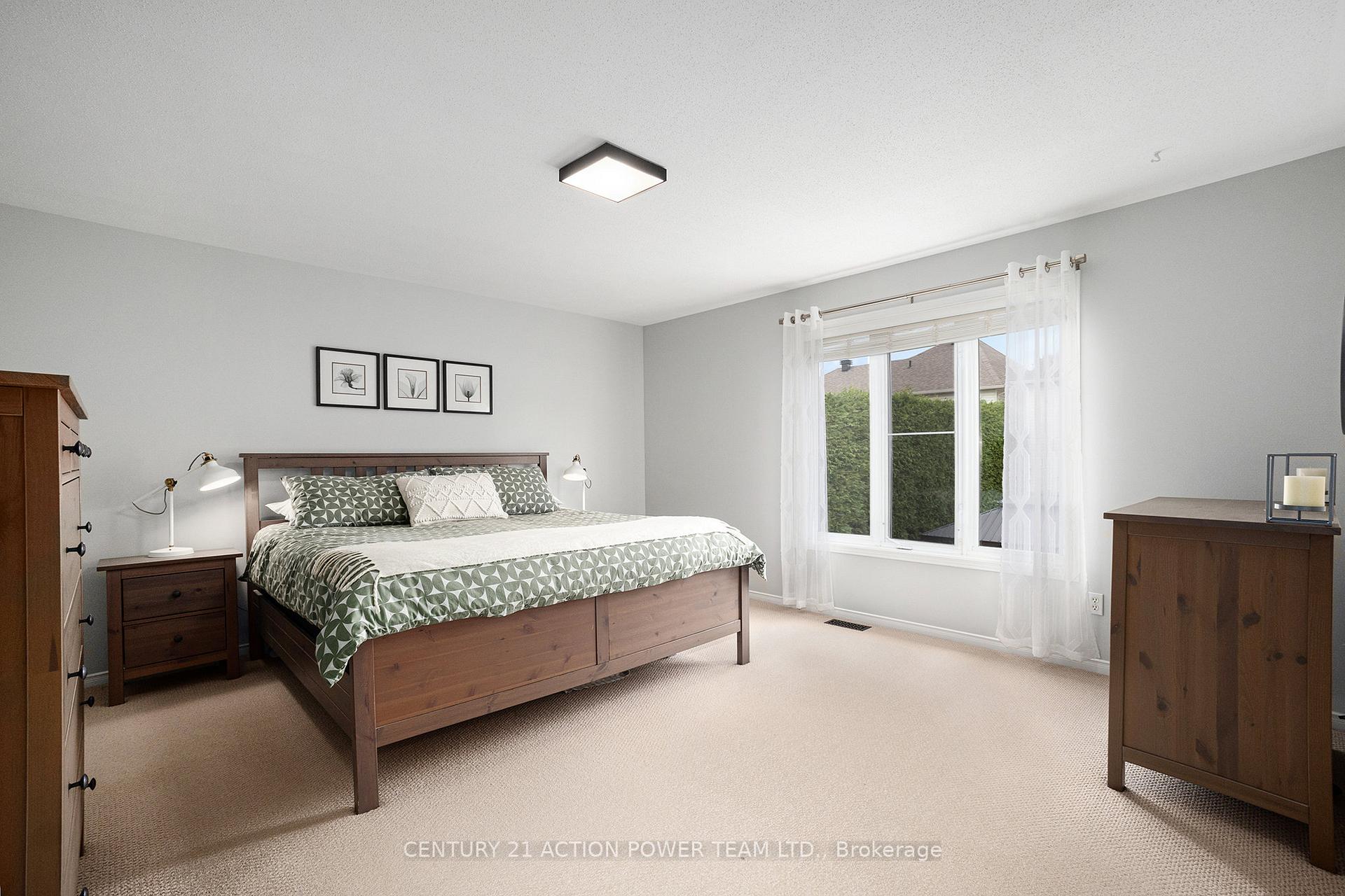 Photo 21 of 6008 Longleaf Drive, Ottawa, Chapel Hill South - Orleans Village — HOMEH