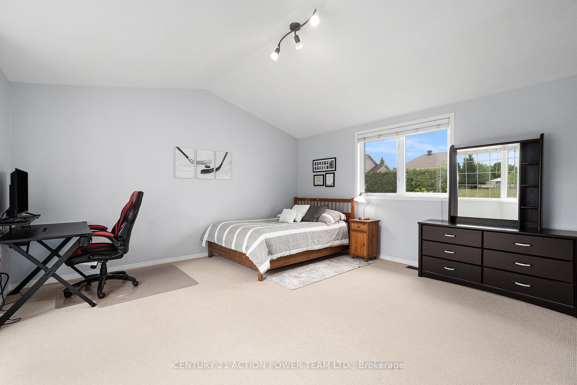 Photo 28 of 6008 Longleaf Drive, Ottawa, Chapel Hill South - Orleans Village — HOMEH