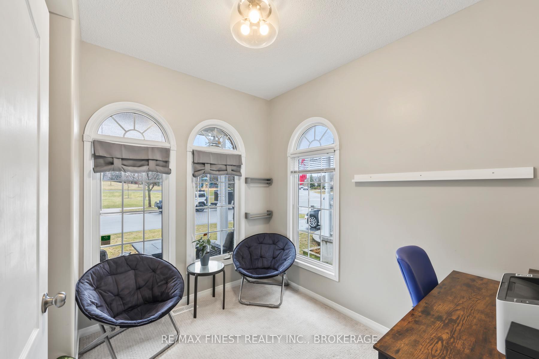 Photo 7 of 294 Quarry Pond Court, Kingston, Kingston East (Incl Barret Crt) — HOMEH