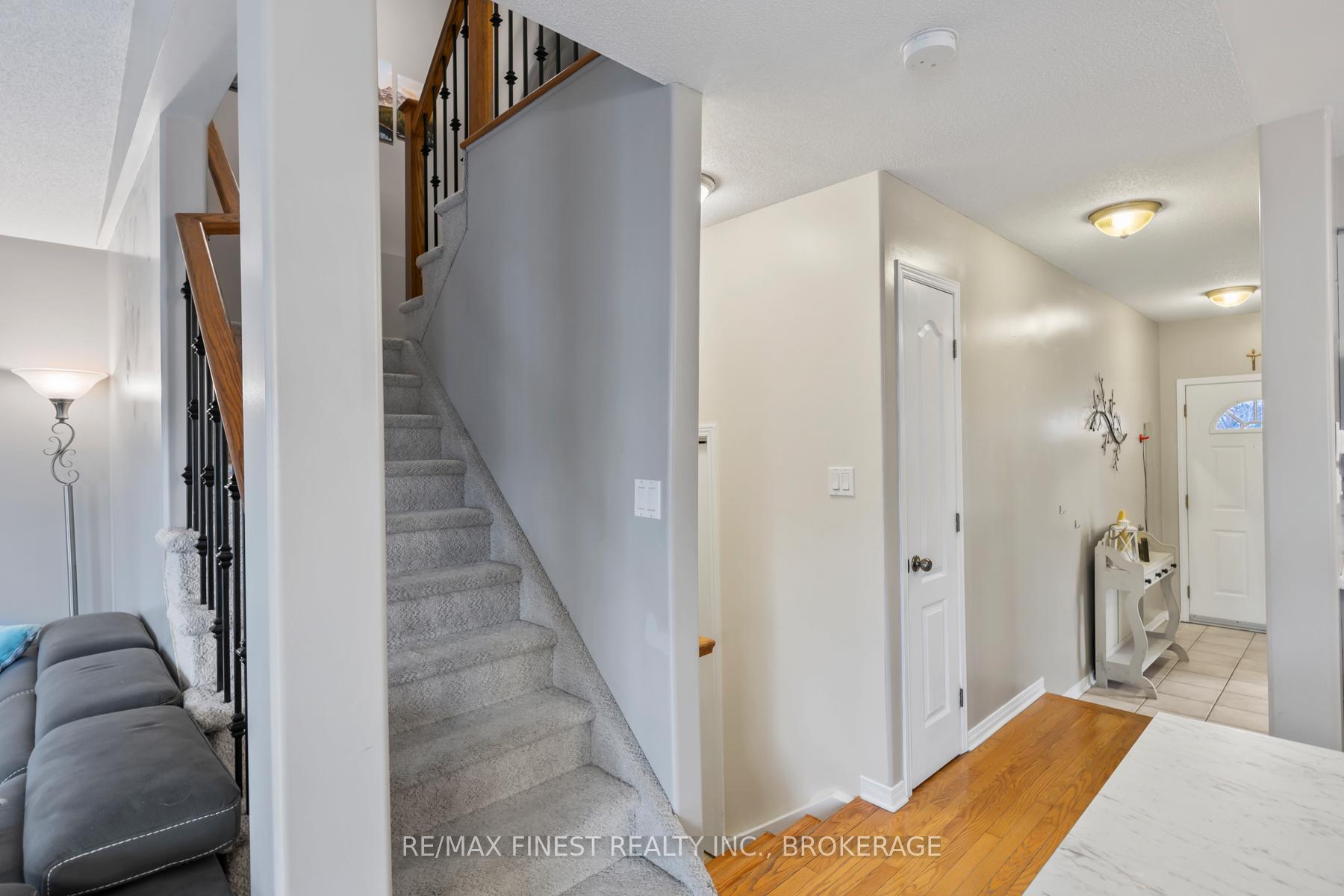 Photo 17 of 294 Quarry Pond Court, Kingston, Kingston East (Incl Barret Crt) — HOMEH