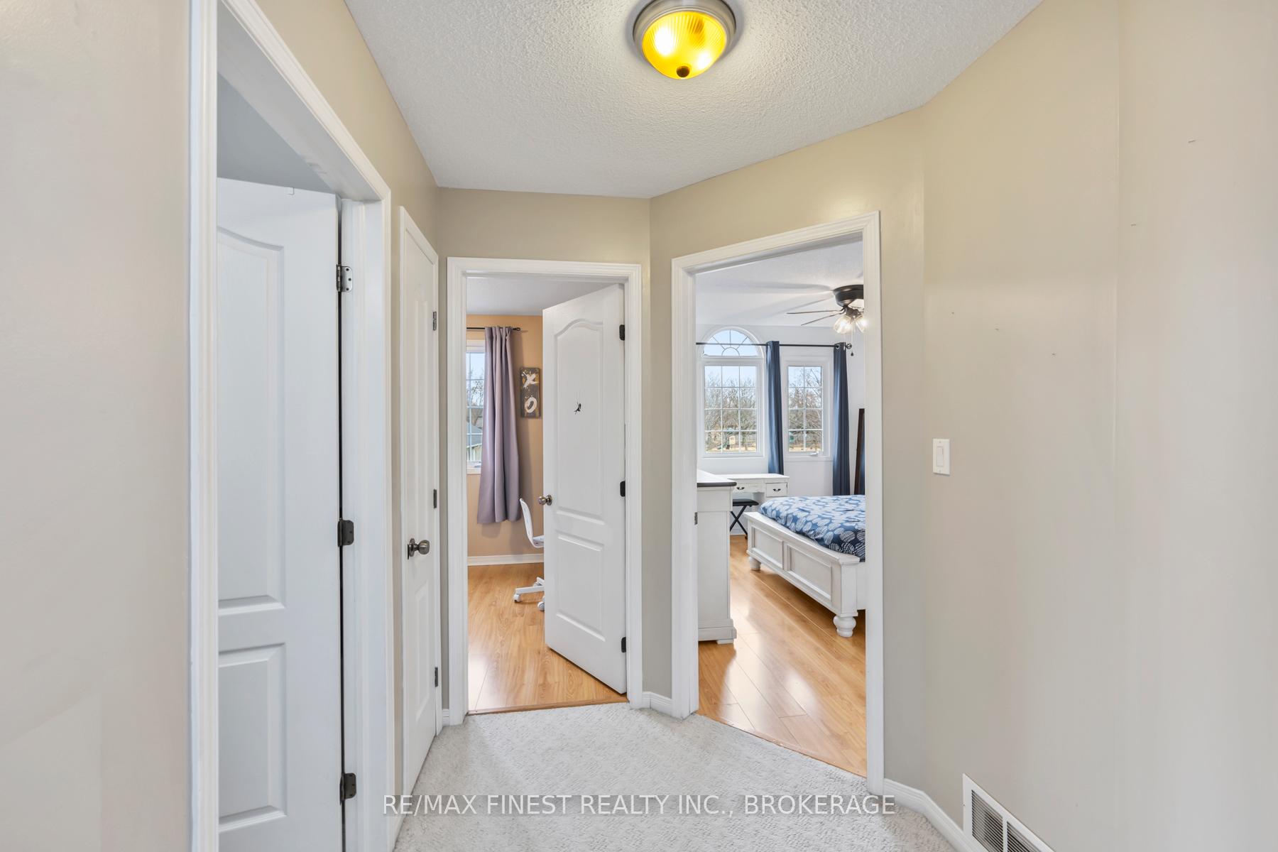 Photo 22 of 294 Quarry Pond Court, Kingston, Kingston East (Incl Barret Crt) — HOMEH