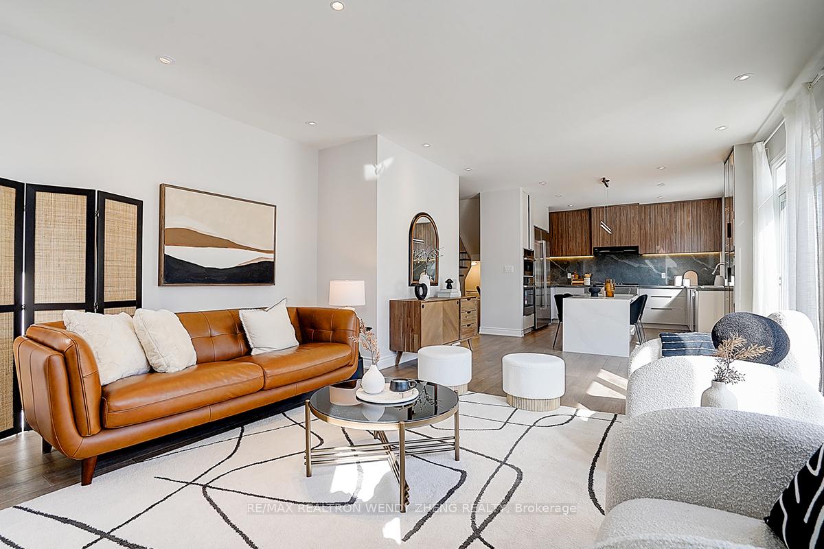 Photo 13 of 21 Castleview Crescent, Markham, Victoria Manor-Jennings Gate — HOMEH